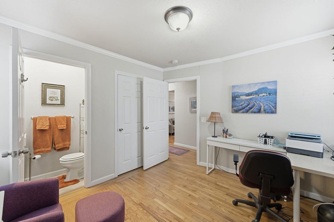 Redwood City, California, 94063, United States, ,Residential,For Sale,1990939