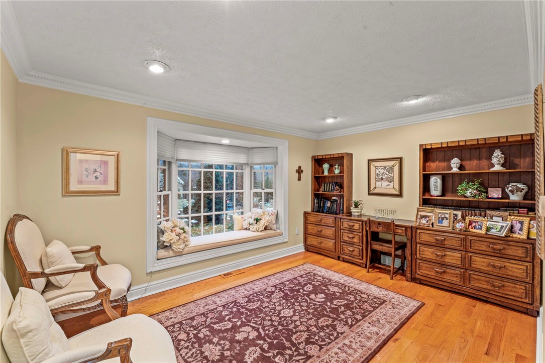 Mcmurray, Pennsylvania, 15317, United States, 4 Bedrooms Bedrooms, ,4 BathroomsBathrooms,Residential,For Sale,2005499