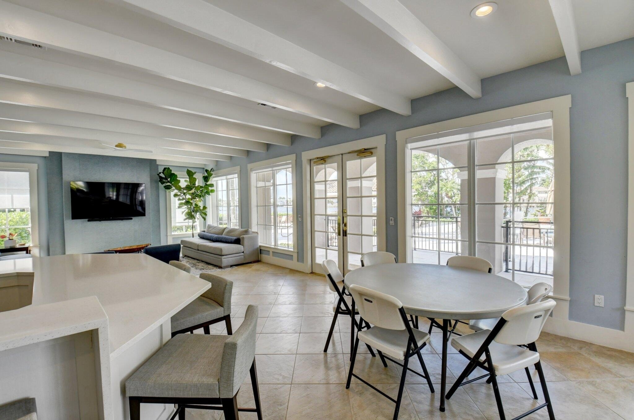 Highland Beach, Florida, 33487, United States, 2 Bedrooms Bedrooms, ,2 BathroomsBathrooms,Residential,For Sale,1921723