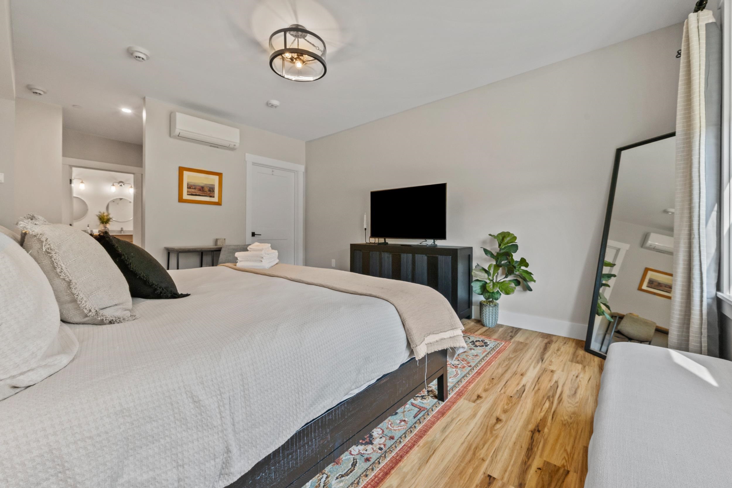 Conway, New Hampshire, 03860, United States, 3 Bedrooms Bedrooms, ,3 BathroomsBathrooms,Residential,For Sale,1951000