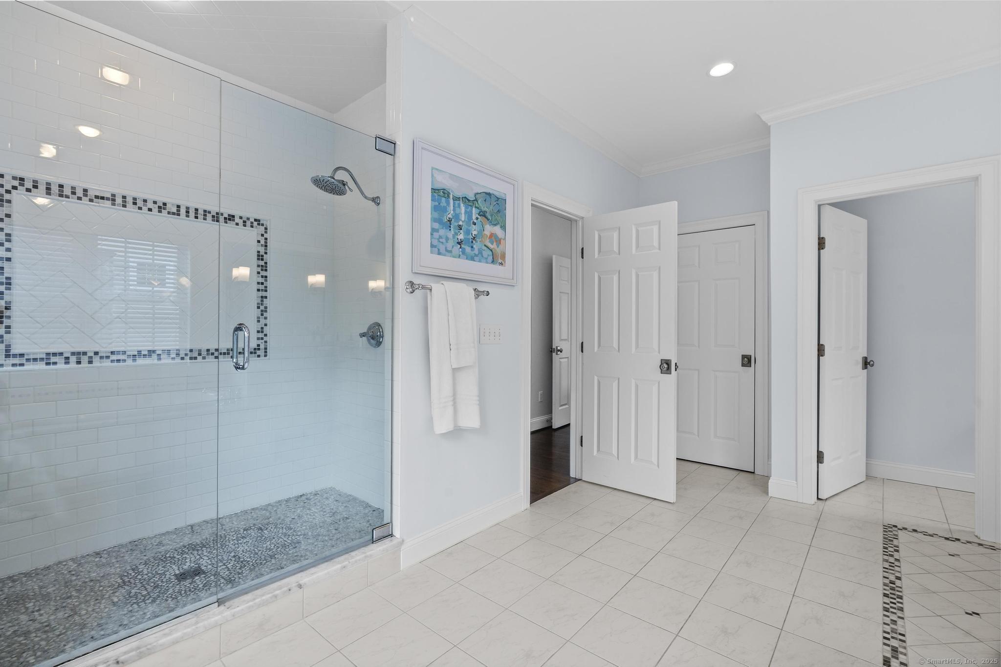 West Hartford, Connecticut, 06117, United States, 4 Bedrooms Bedrooms, ,5 BathroomsBathrooms,Residential,For Sale,1989224