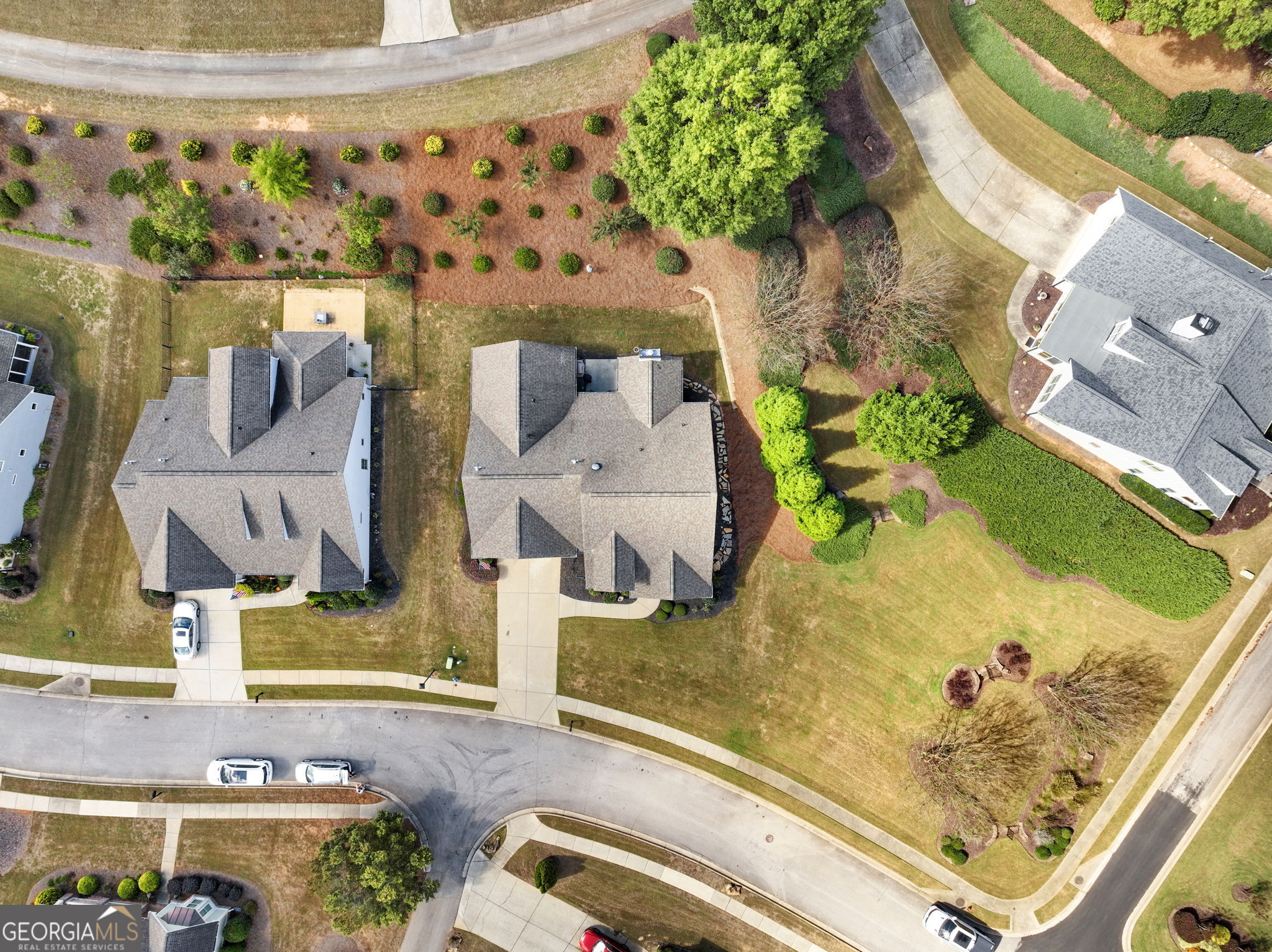 Hoschton, Georgia, 30548, United States, 5 Bedrooms Bedrooms, ,3 BathroomsBathrooms,Residential,For Sale,1986295