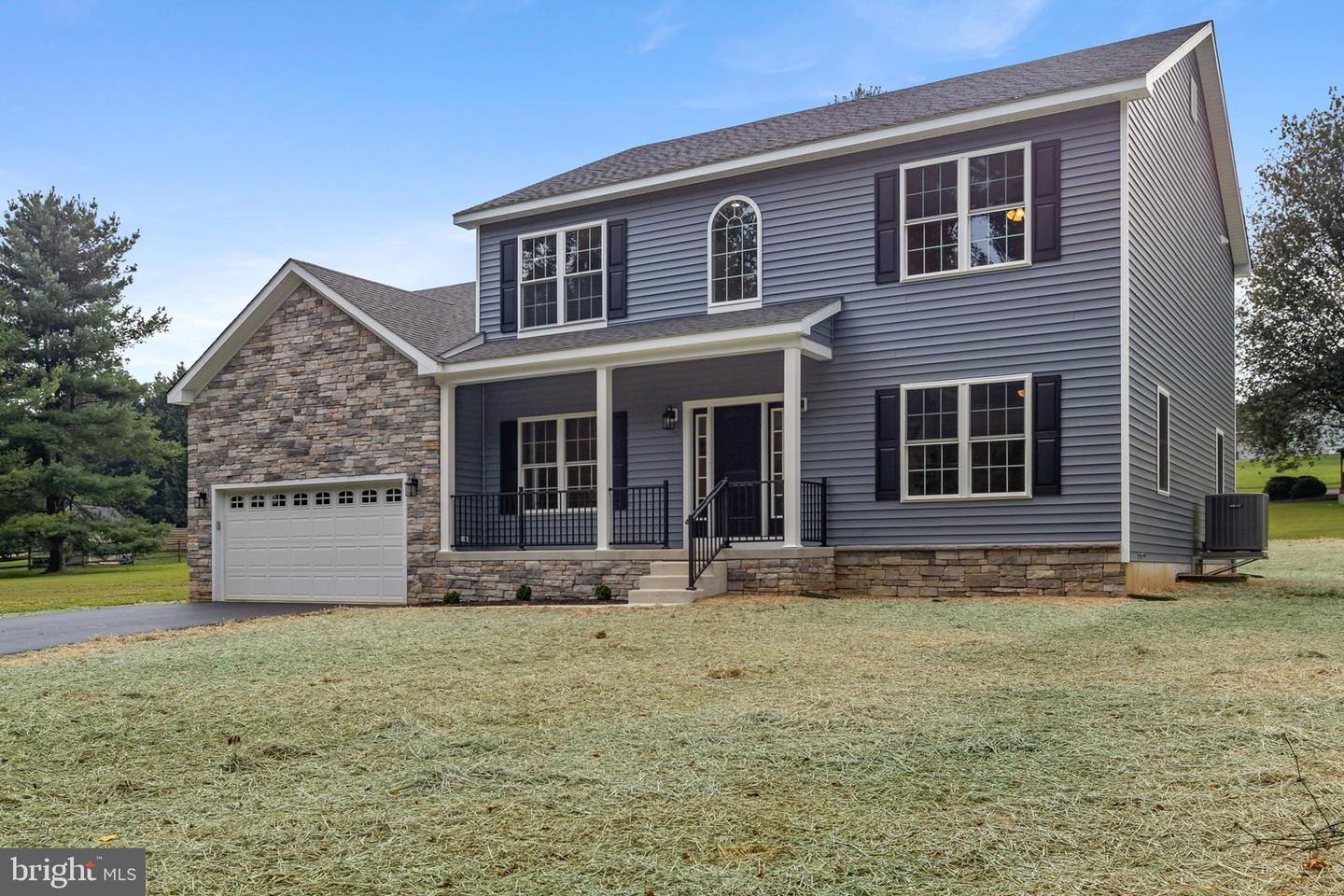 NEWARK, Delaware, 19711, United States, 4 Bedrooms Bedrooms, ,3 BathroomsBathrooms,Residential,For Sale,1905769