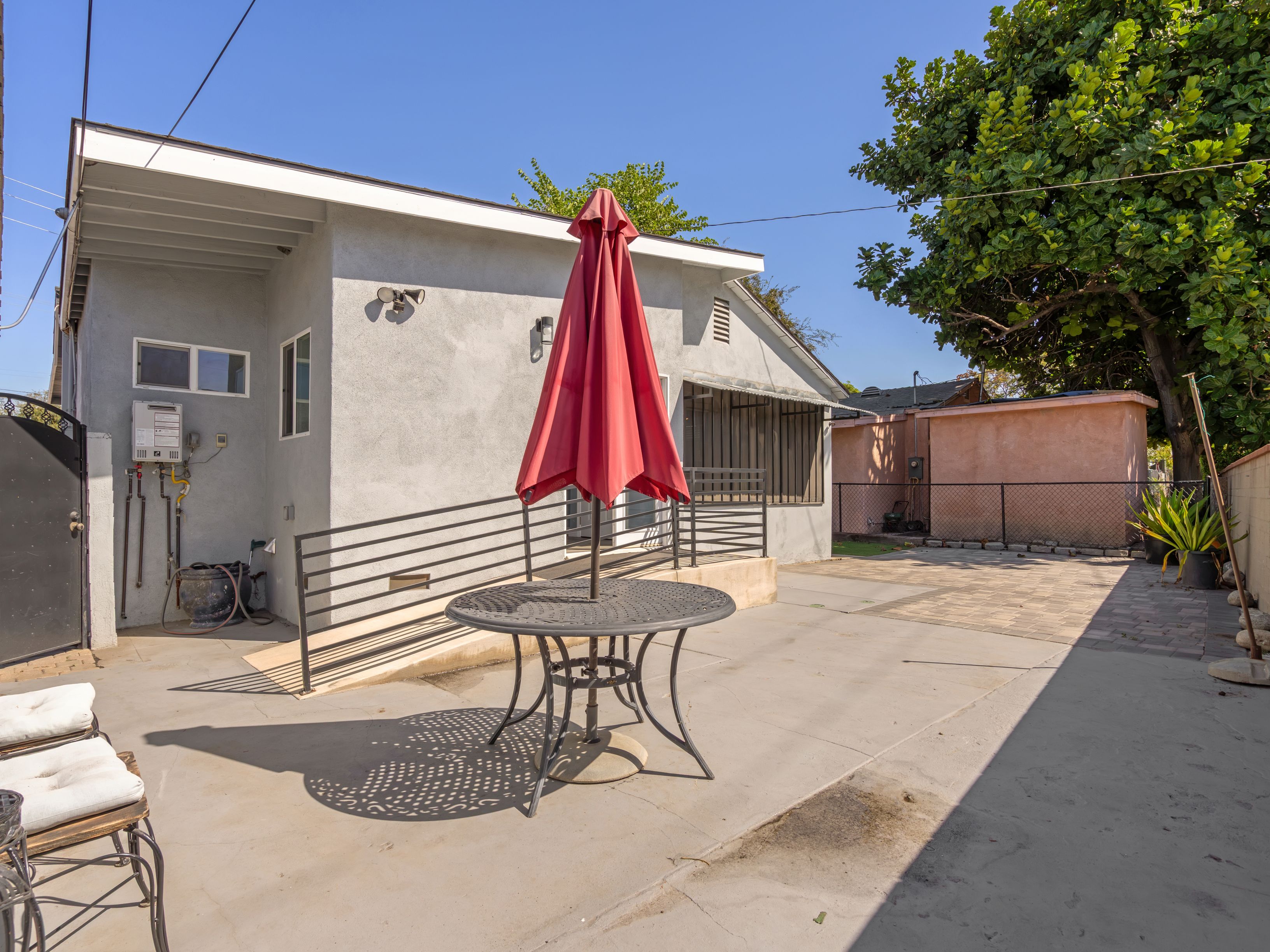 8834 Beverly Boulevard, Pico Rivera, CA 90660 - 物件實景