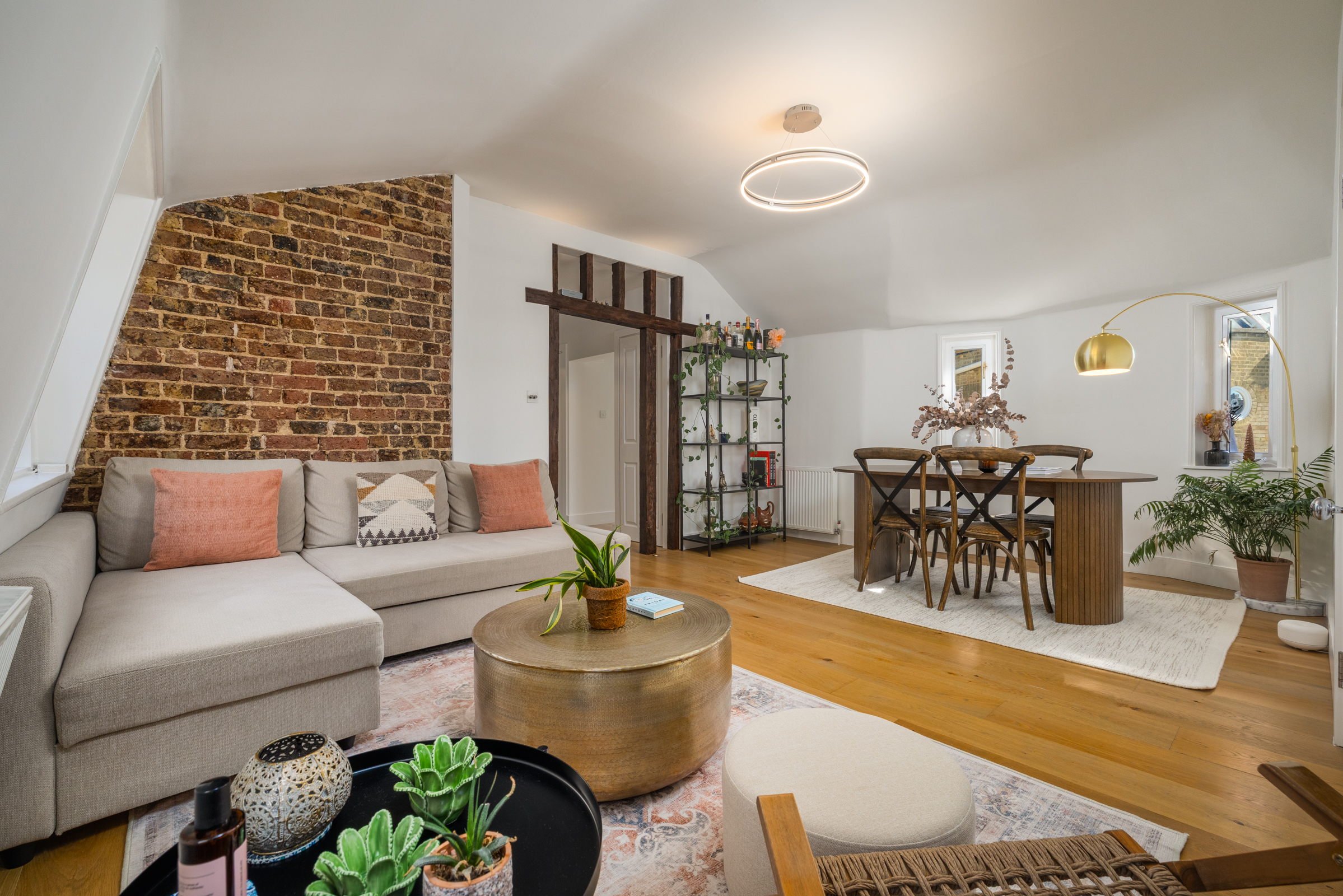  Two adjoining top-floor apartments on Gloucester Square - 物件實景