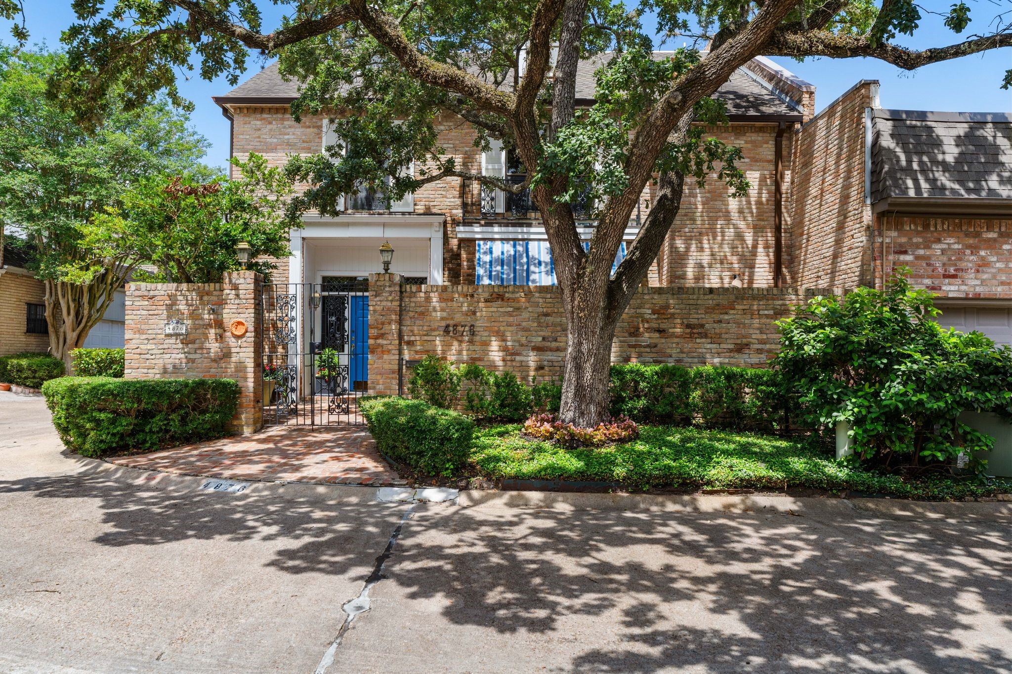  4876 Post Oak Timber Drive - 物件實景