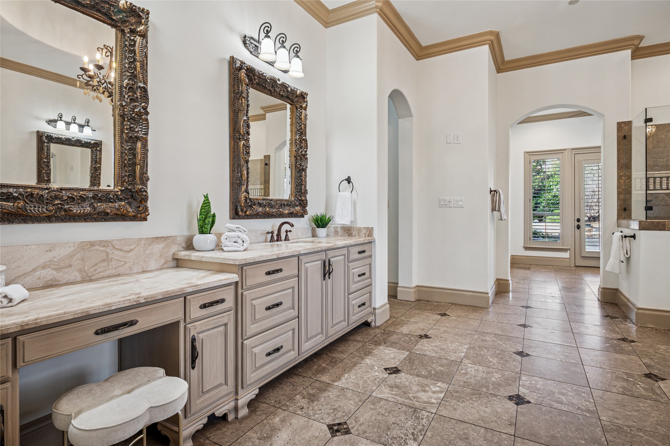 Southlake, Texas, 76092, United States, 5 Bedrooms Bedrooms, ,8 BathroomsBathrooms,Residential,For Sale,1736950