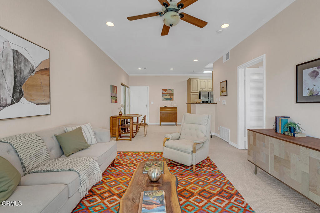 Pasadena, California, 91101, United States, 1 Bedroom Bedrooms, ,1 BathroomBathrooms,Residential,For Sale,1903798