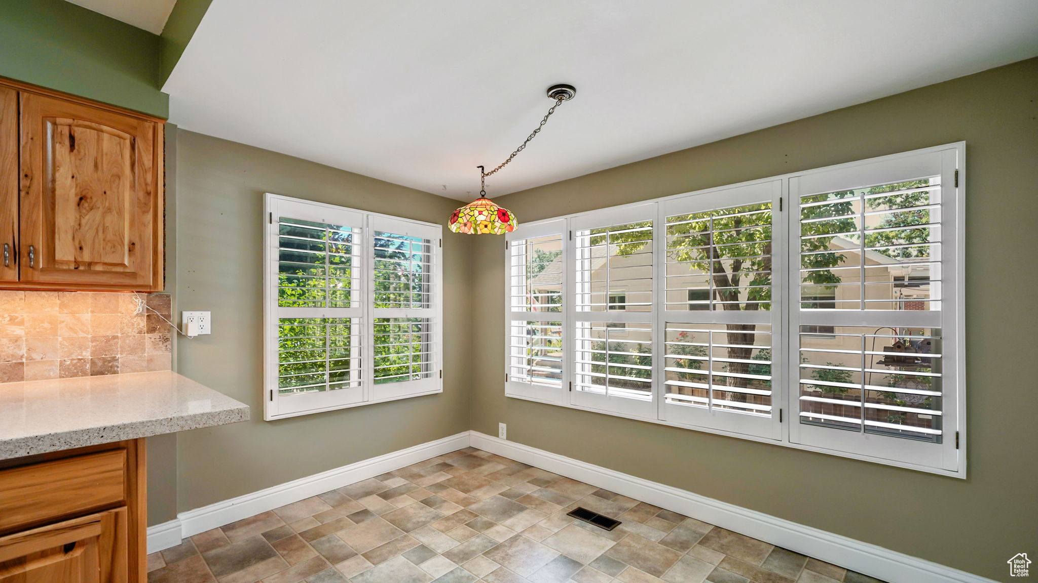 Millcreek, Utah, 84106, United States, 3 Bedrooms Bedrooms, ,1 BathroomBathrooms,Residential,For Sale,1906527