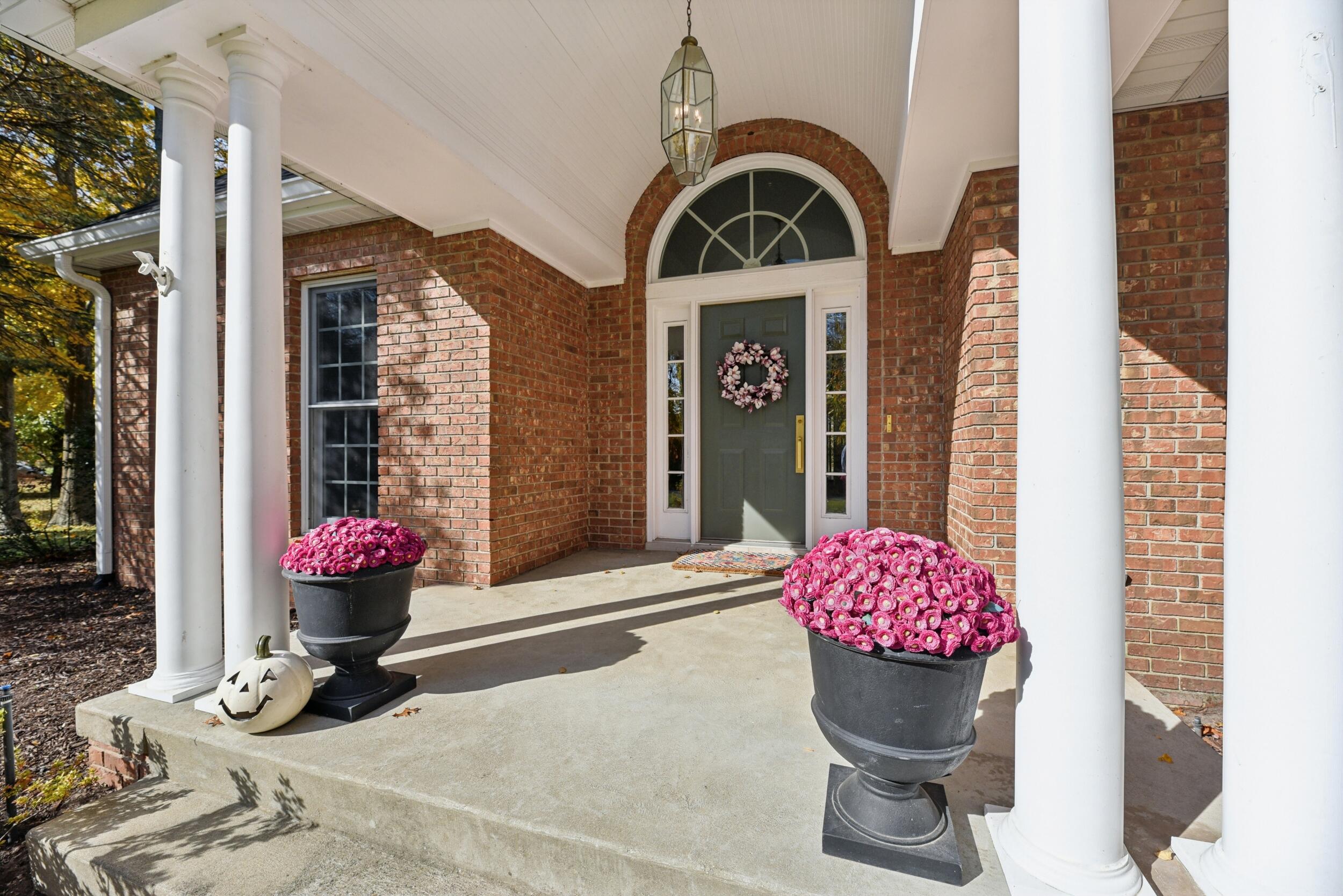 Long Beach, Indiana, 46360, United States, 4 Bedrooms Bedrooms, ,4 BathroomsBathrooms,Residential,For Sale,1989187