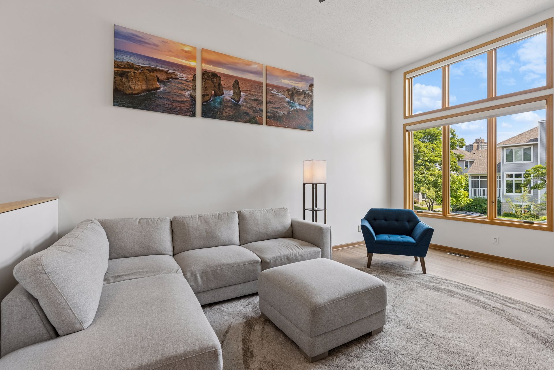  Effortless Townhome Living Near Parks and Dining - 物件實景