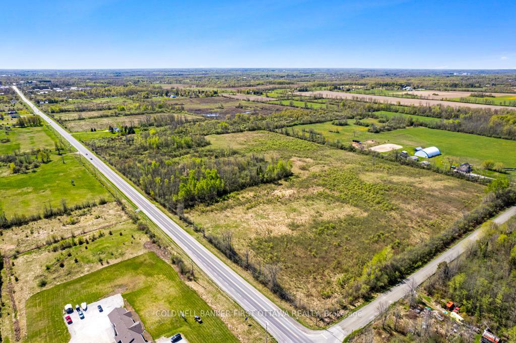 TAY VALLEY, Ontario, K7H 3C9, CA, ,Residential,For Sale,1865372