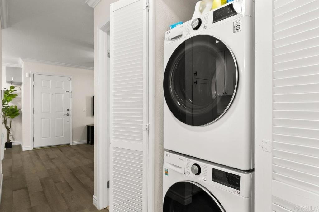 San Diego, California, 92129, United States, 2 Bedrooms Bedrooms, ,2 BathroomsBathrooms,Residential,For Sale,1857343