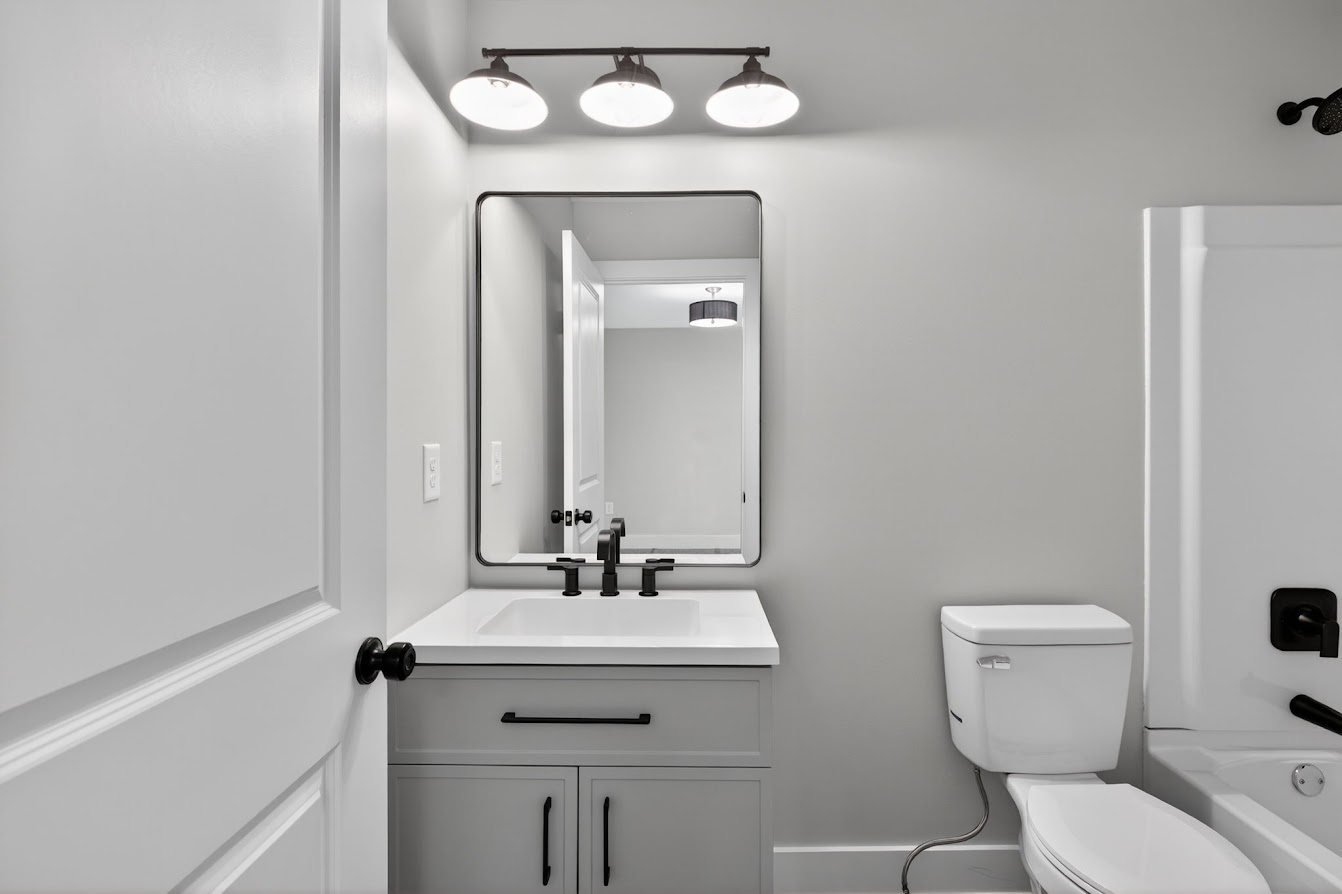 Carrollton, Georgia, 30117, United States, 4 Bedrooms Bedrooms, ,5 BathroomsBathrooms,Residential,For Sale,2015350