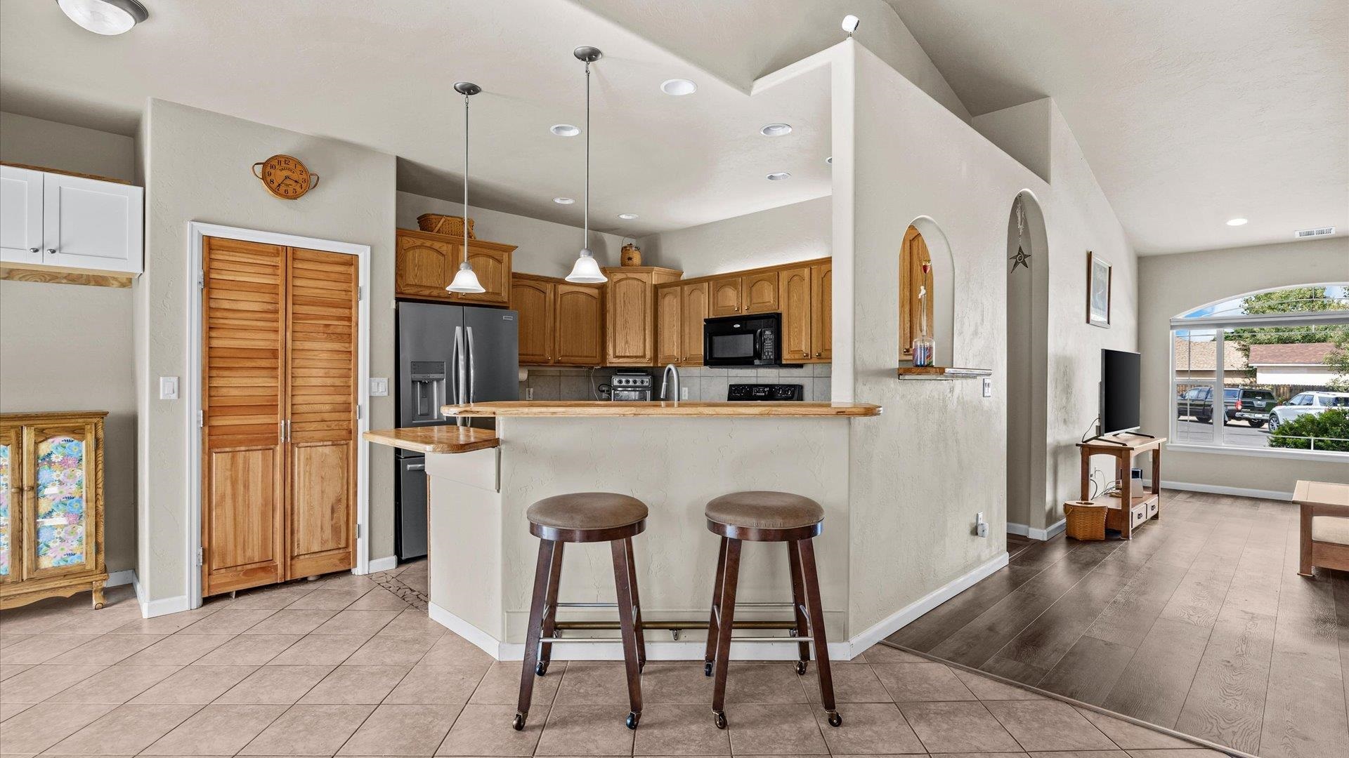 Grand Junction, Colorado, 81504, United States, 4 Bedrooms Bedrooms, ,2 BathroomsBathrooms,Residential,For Sale,1932359