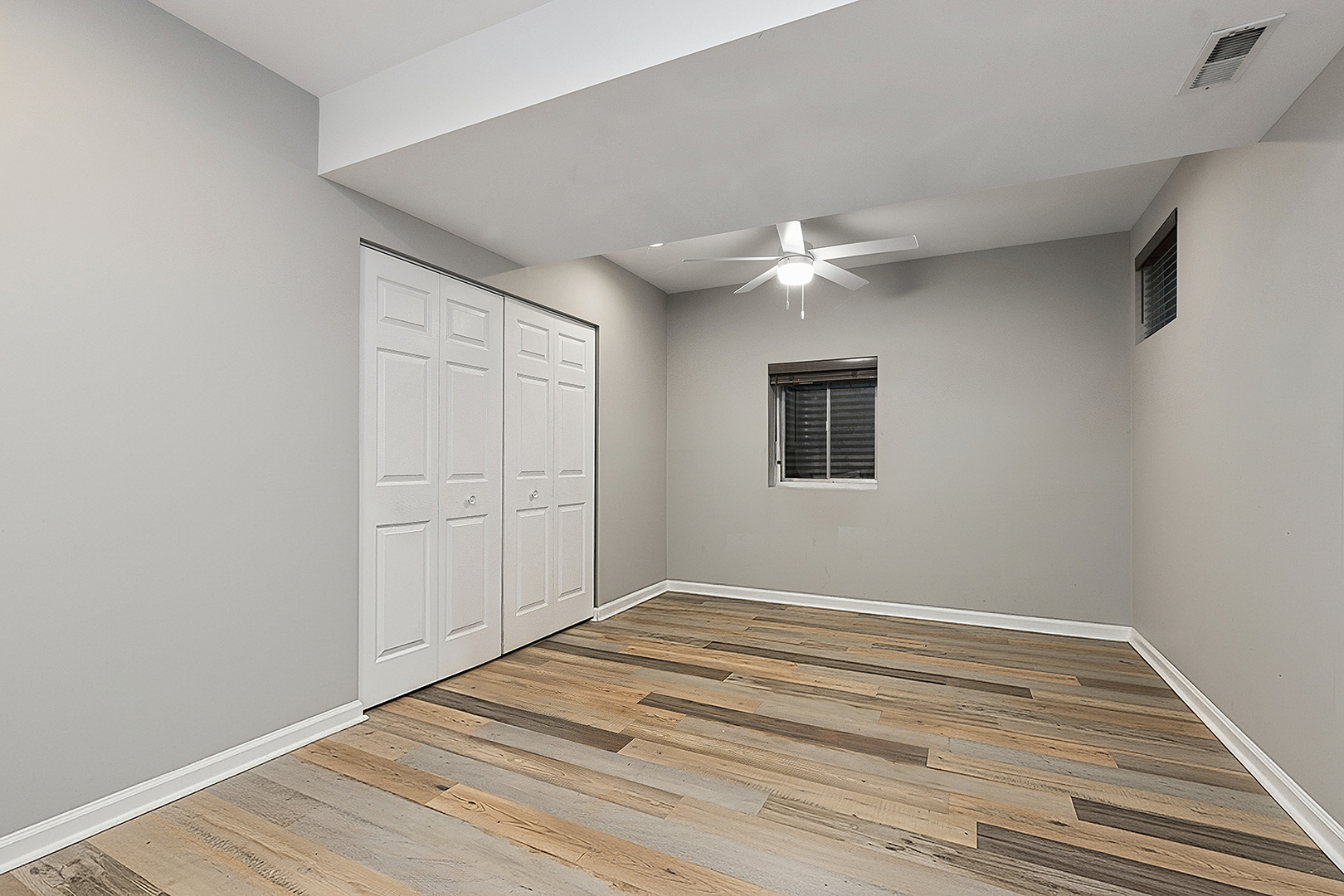 New Lenox, Illinois, 60451, United States, 4 Bedrooms Bedrooms, ,3 BathroomsBathrooms,Residential,For Sale,1974634