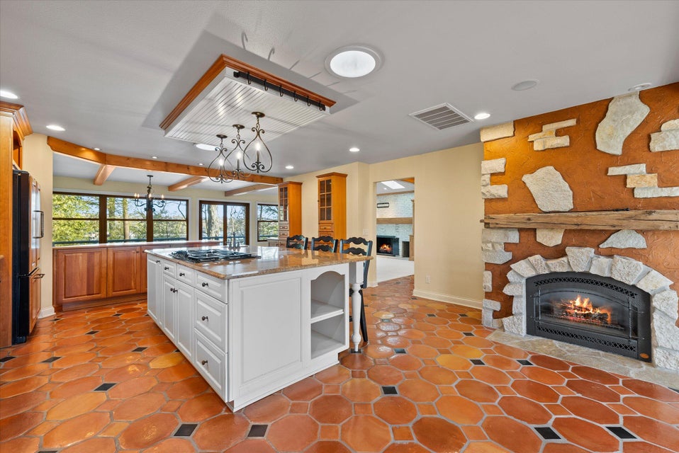 Rhine, Wisconsin, 53020, United States, 3 Bedrooms Bedrooms, ,4 BathroomsBathrooms,Residential,For Sale,1982629