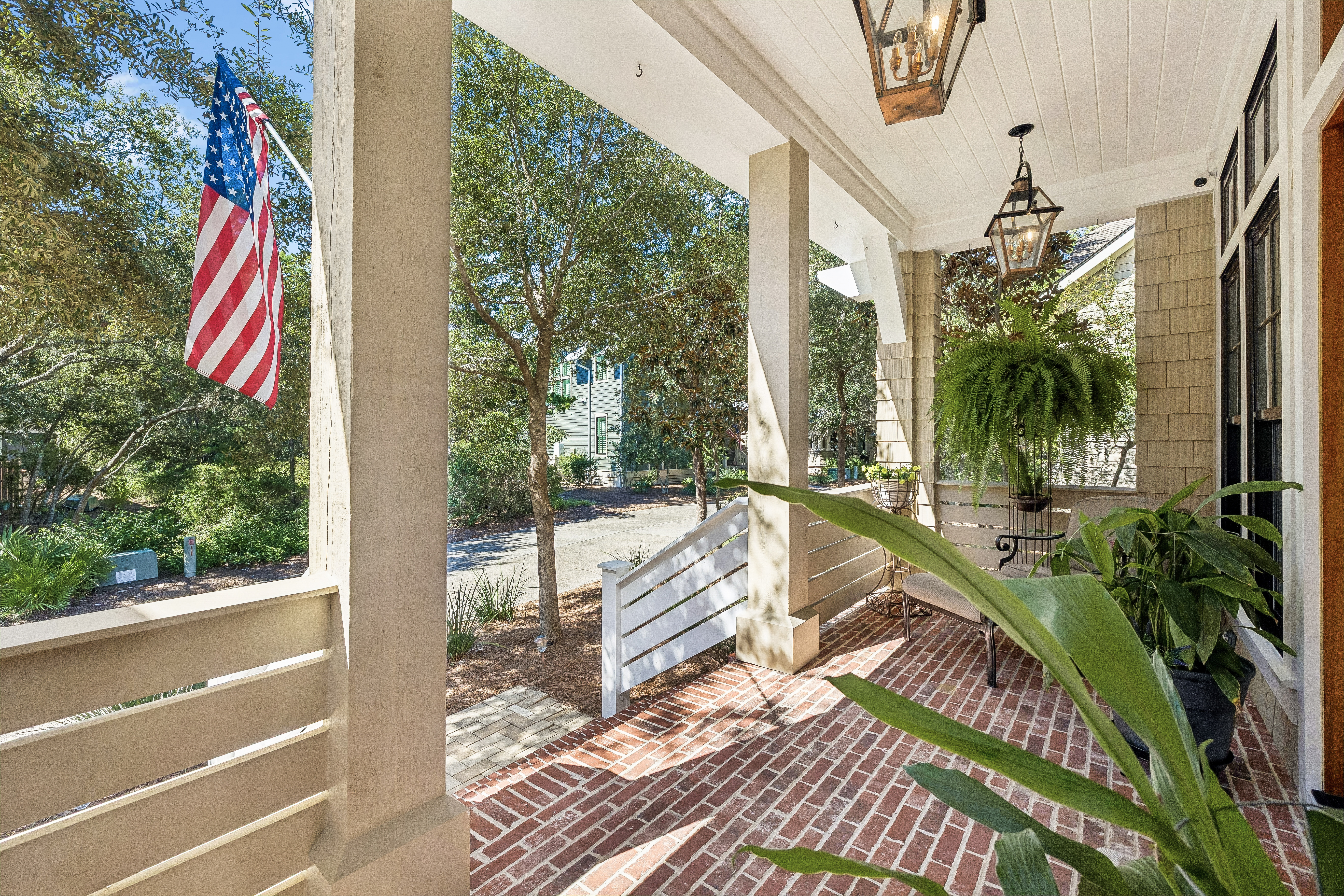  Custom Home With Private Carriage House In Gated 30A Neighborhood - 物件實景