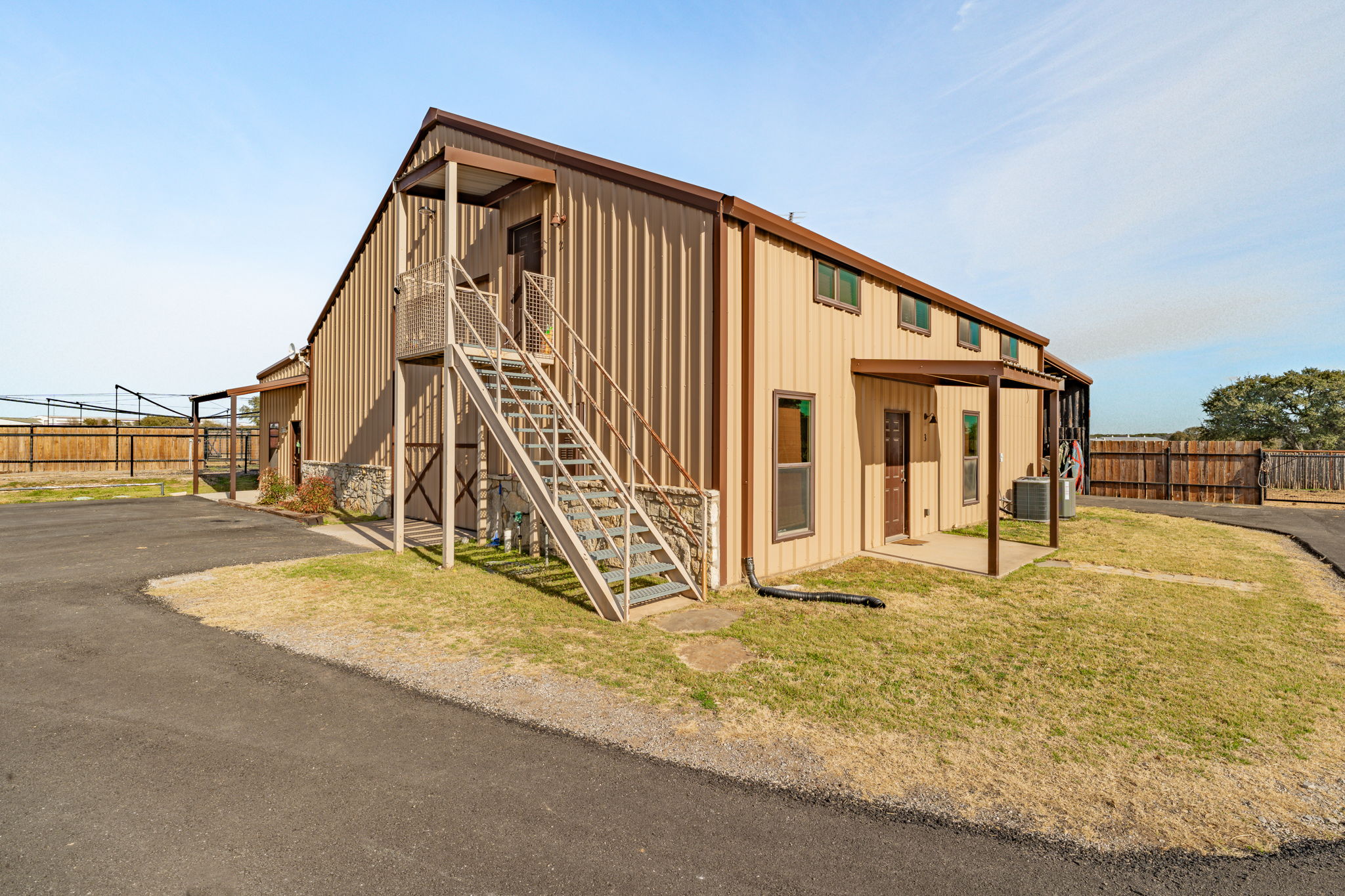  221 Silver Spur, Weatherford, TX, 76087 - 物件實景