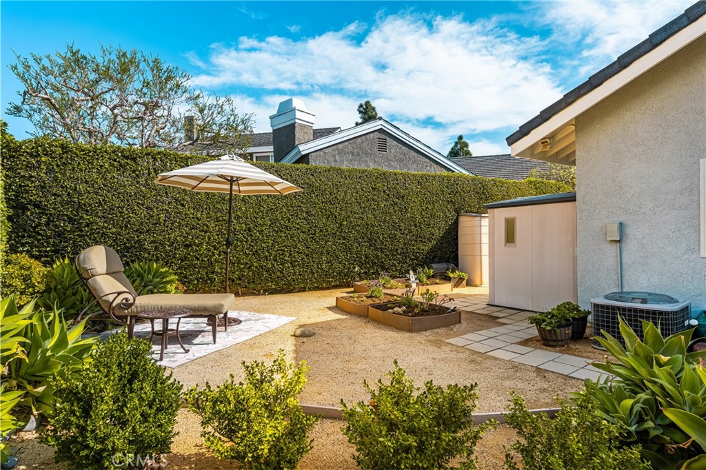 Irvine, California, 92614, United States, 4 Bedrooms Bedrooms, ,3 BathroomsBathrooms,Residential,For Sale,1988283