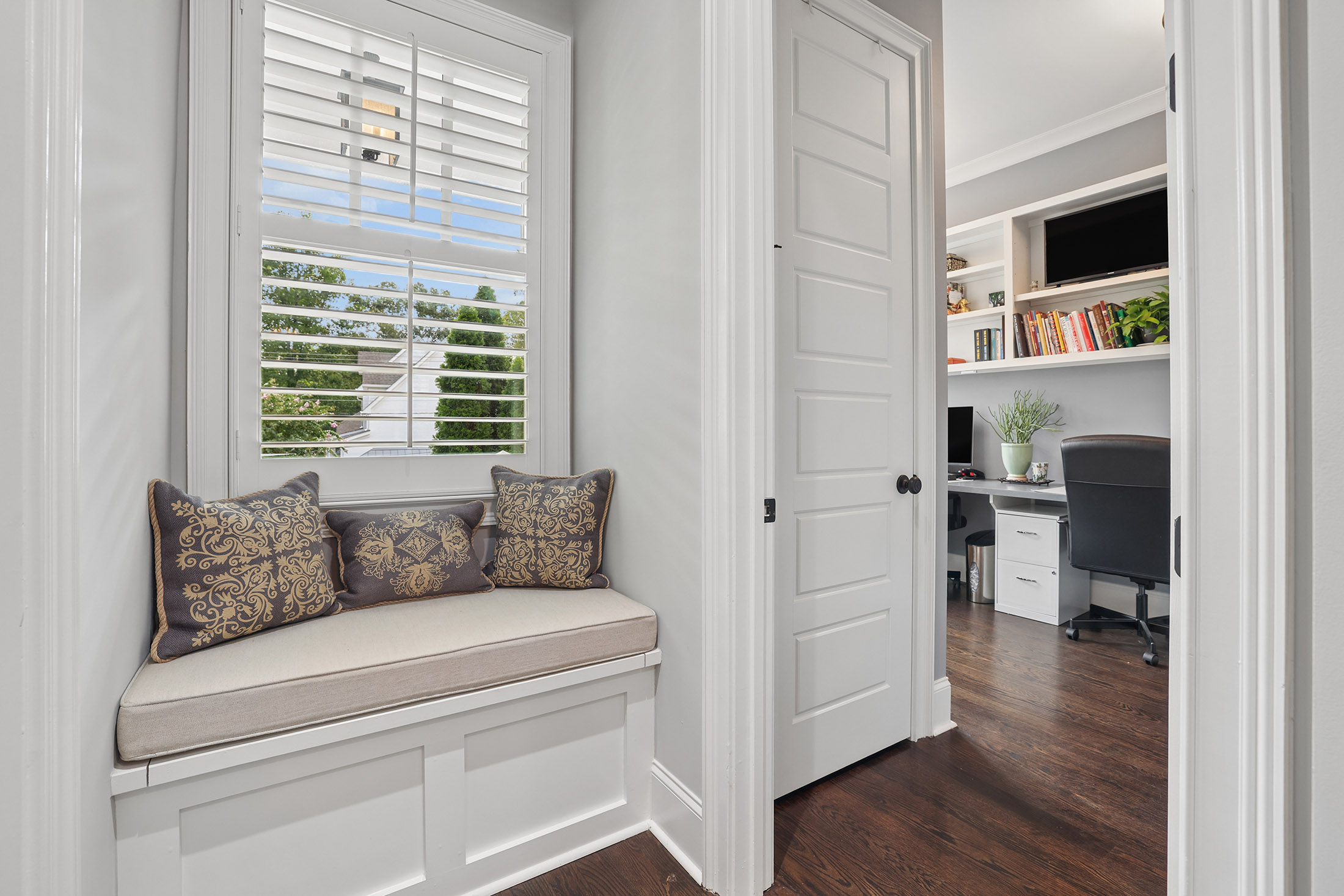  Classic Craftsman Style with a Modern Take in the Heart of Brookhaven - 物件實景
