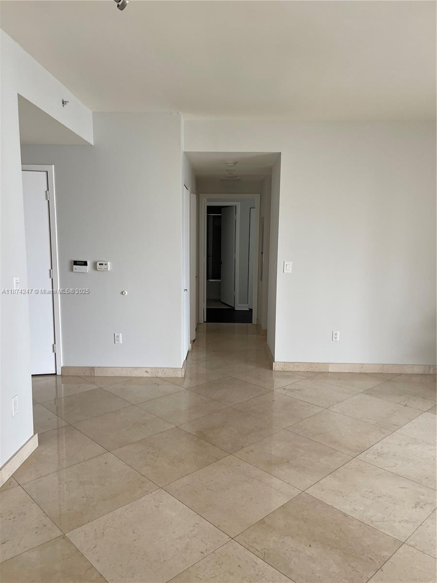 Miami, Florida, 33131, United States, 2 Bedrooms Bedrooms, ,3 BathroomsBathrooms,Residential,For Sale,1942203