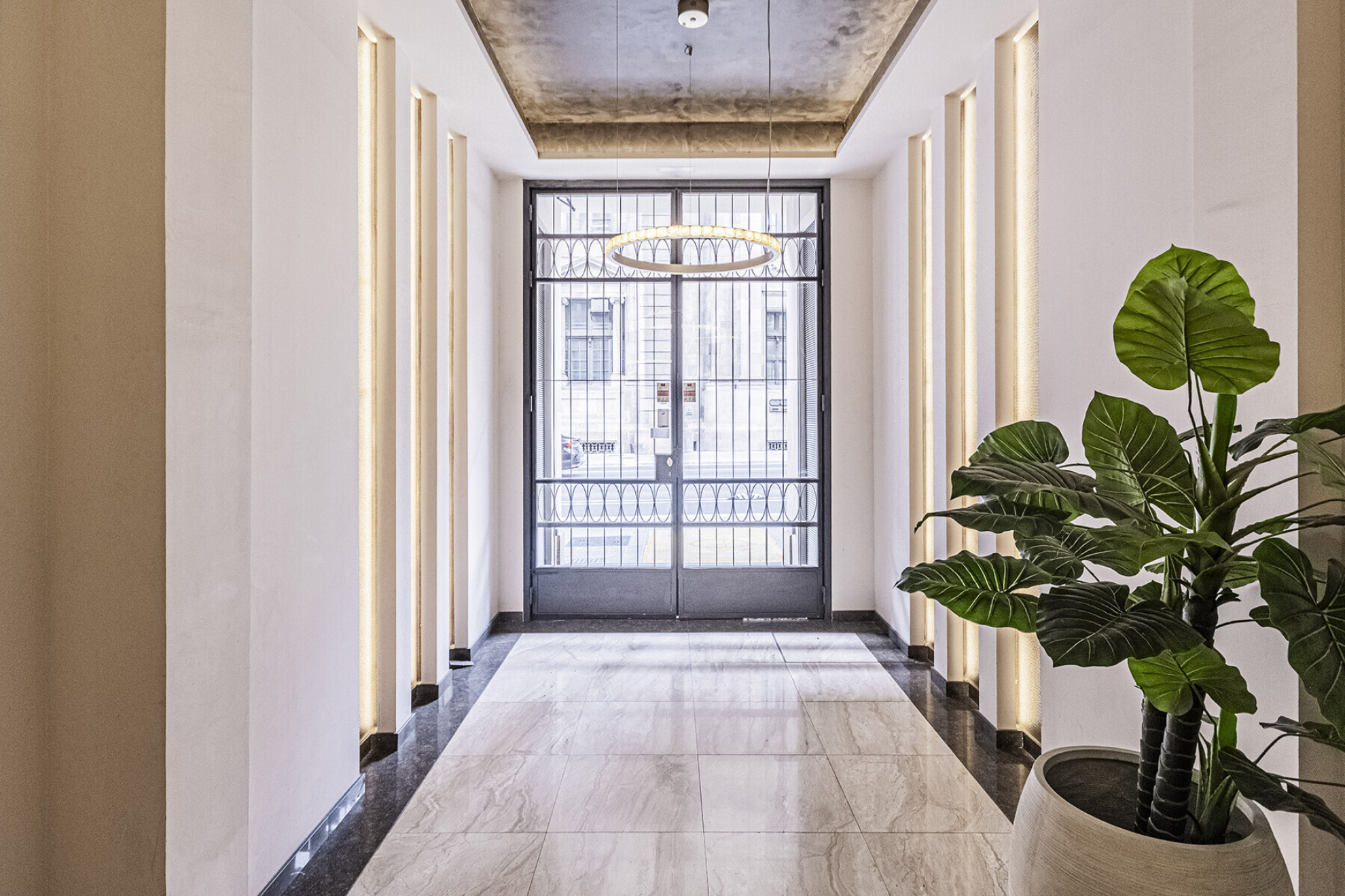  Extraordinary corner apartment on high floor with sea-views - 物件實景