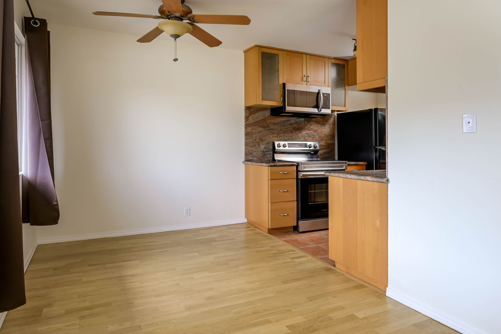 Culver City, California, 90232, United States, 2 Bedrooms Bedrooms, ,2 BathroomsBathrooms,Residential,For Sale,1921770