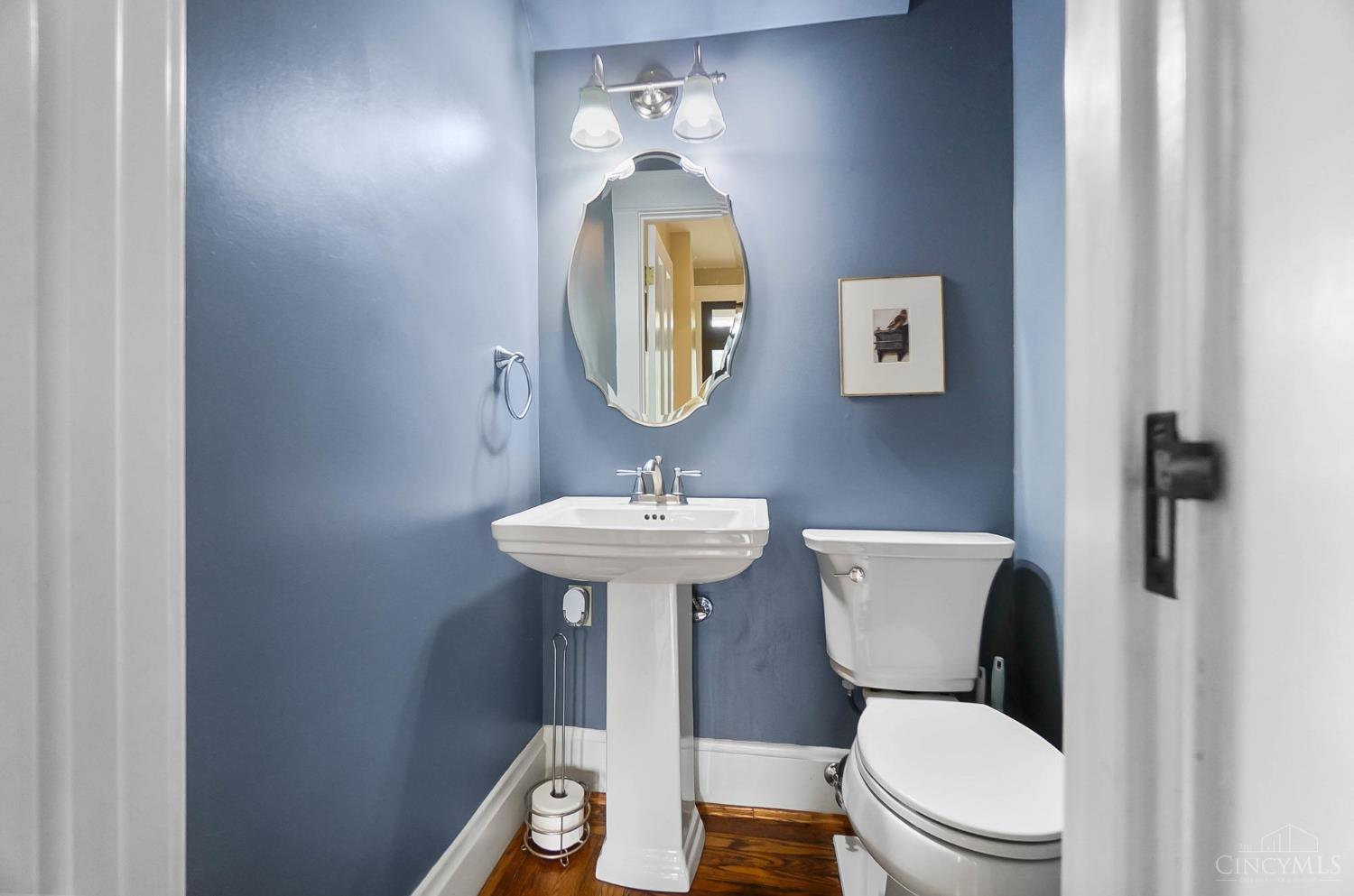Cincinnati, Ohio, 45208, United States, 5 Bedrooms Bedrooms, ,5 BathroomsBathrooms,Residential,For Sale,1890144
