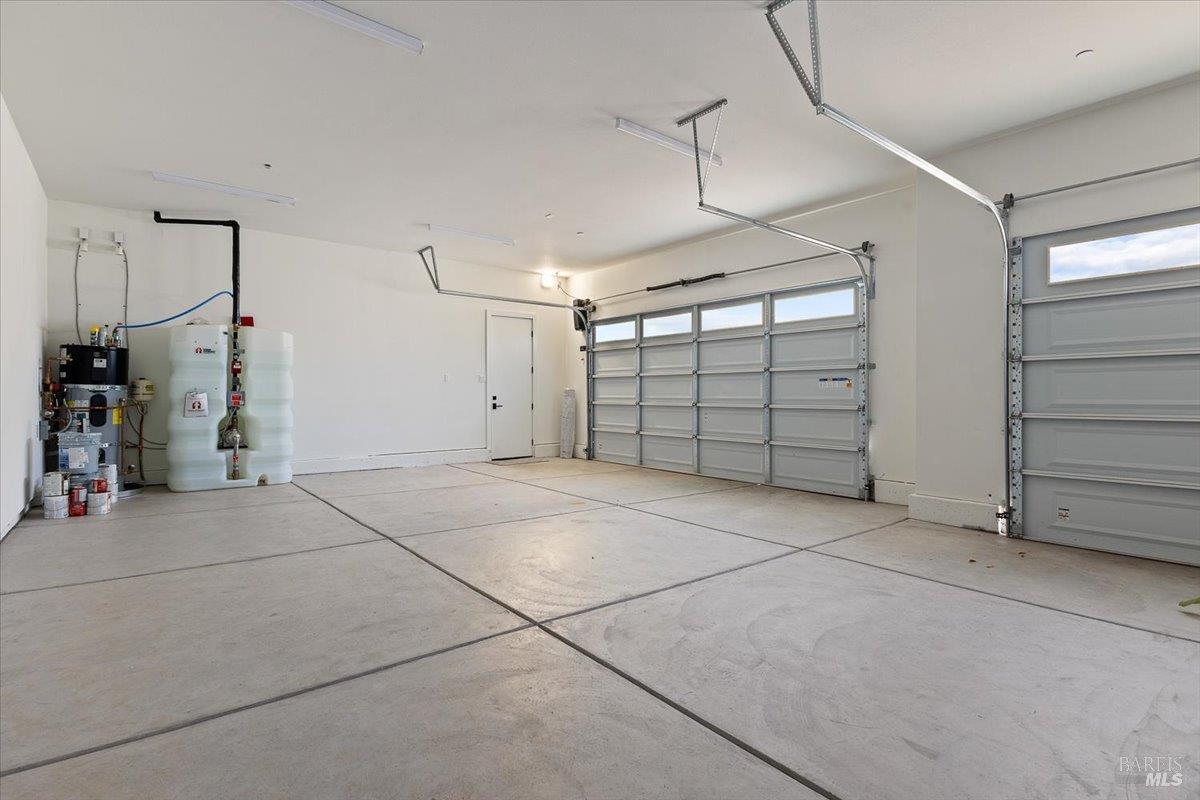 Santa Rosa, California, 95404, United States, 4 Bedrooms Bedrooms, ,4 BathroomsBathrooms,Residential,For Sale,1983418