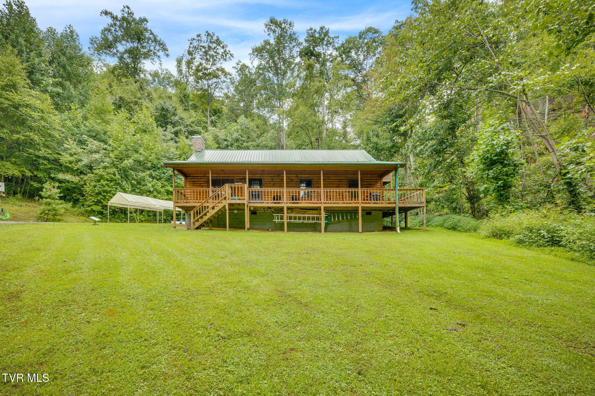 Butler, Tennessee, 37640, United States, 2 Bedrooms Bedrooms, ,3 BathroomsBathrooms,Residential,For Sale,1914007
