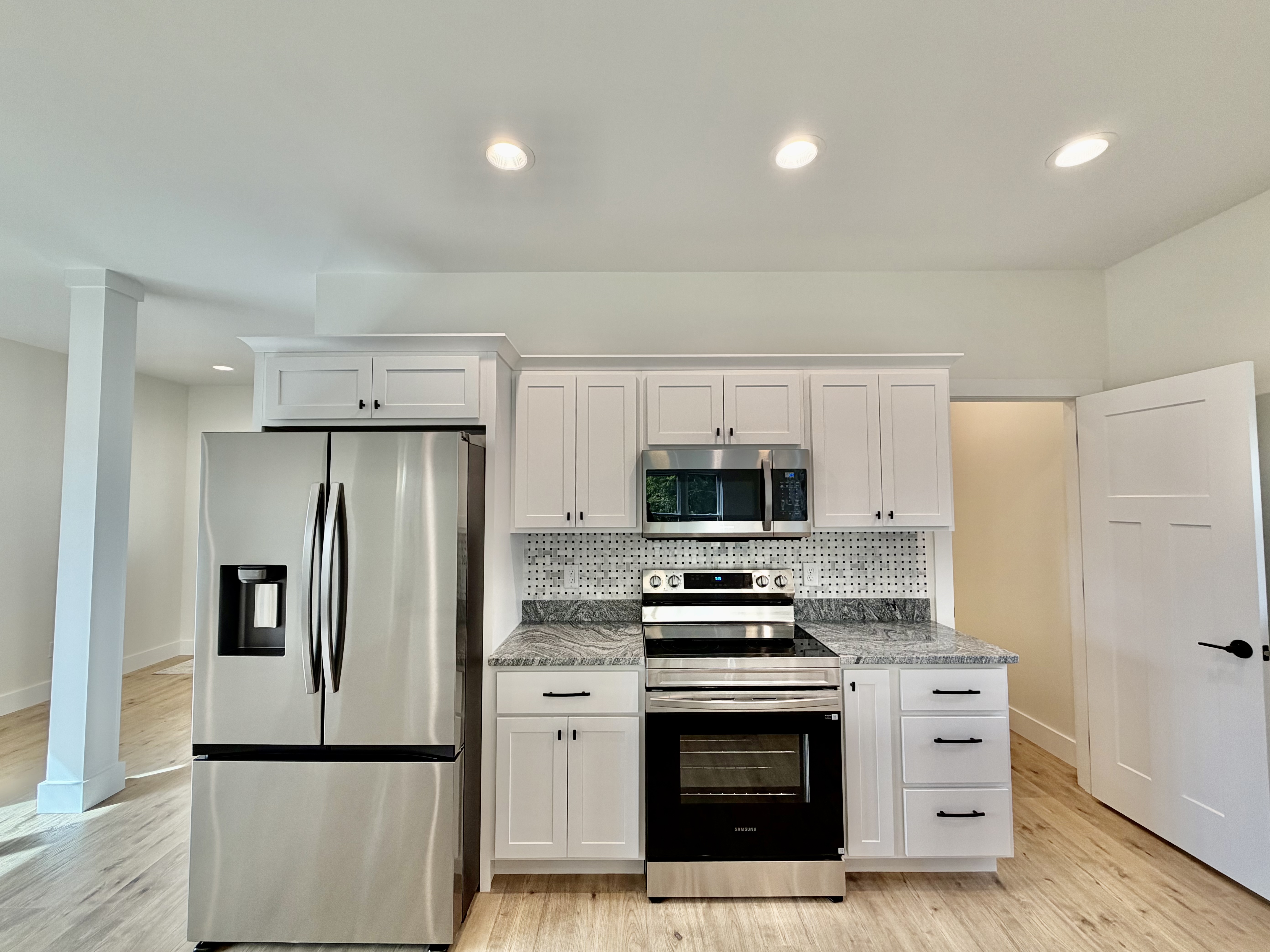 Mars Hill, North Carolina, 28754, United States, 3 Bedrooms Bedrooms, ,3 BathroomsBathrooms,Residential,For Sale,1984303