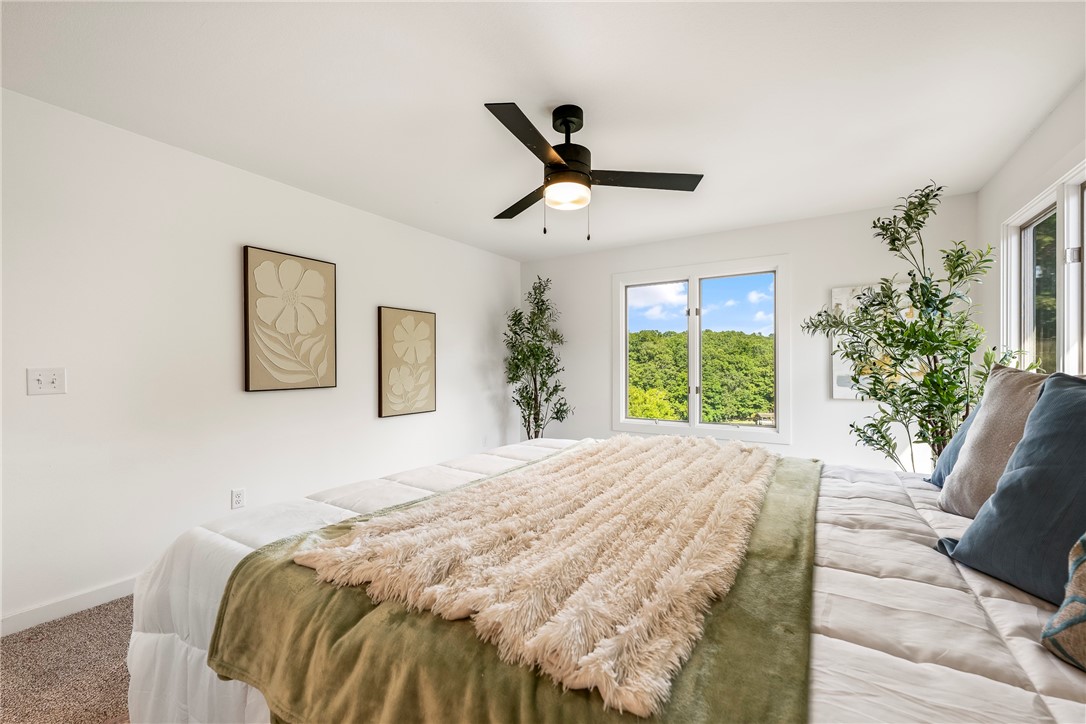 Bella Vista, Arkansas, 72715, United States, 3 Bedrooms Bedrooms, ,3 BathroomsBathrooms,Residential,For Sale,1918685