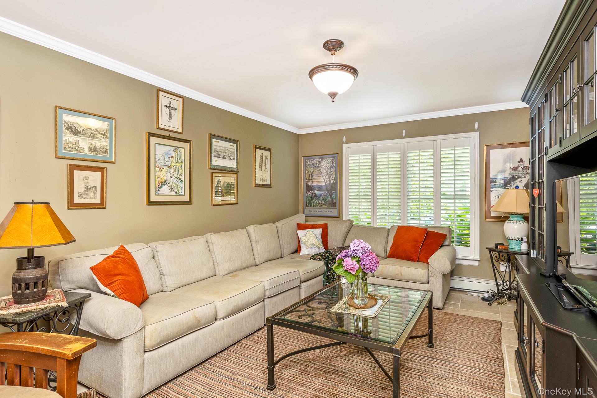 Shirley, New York, 11967, United States, 4 Bedrooms Bedrooms, ,3 BathroomsBathrooms,Residential,For Sale,1992037