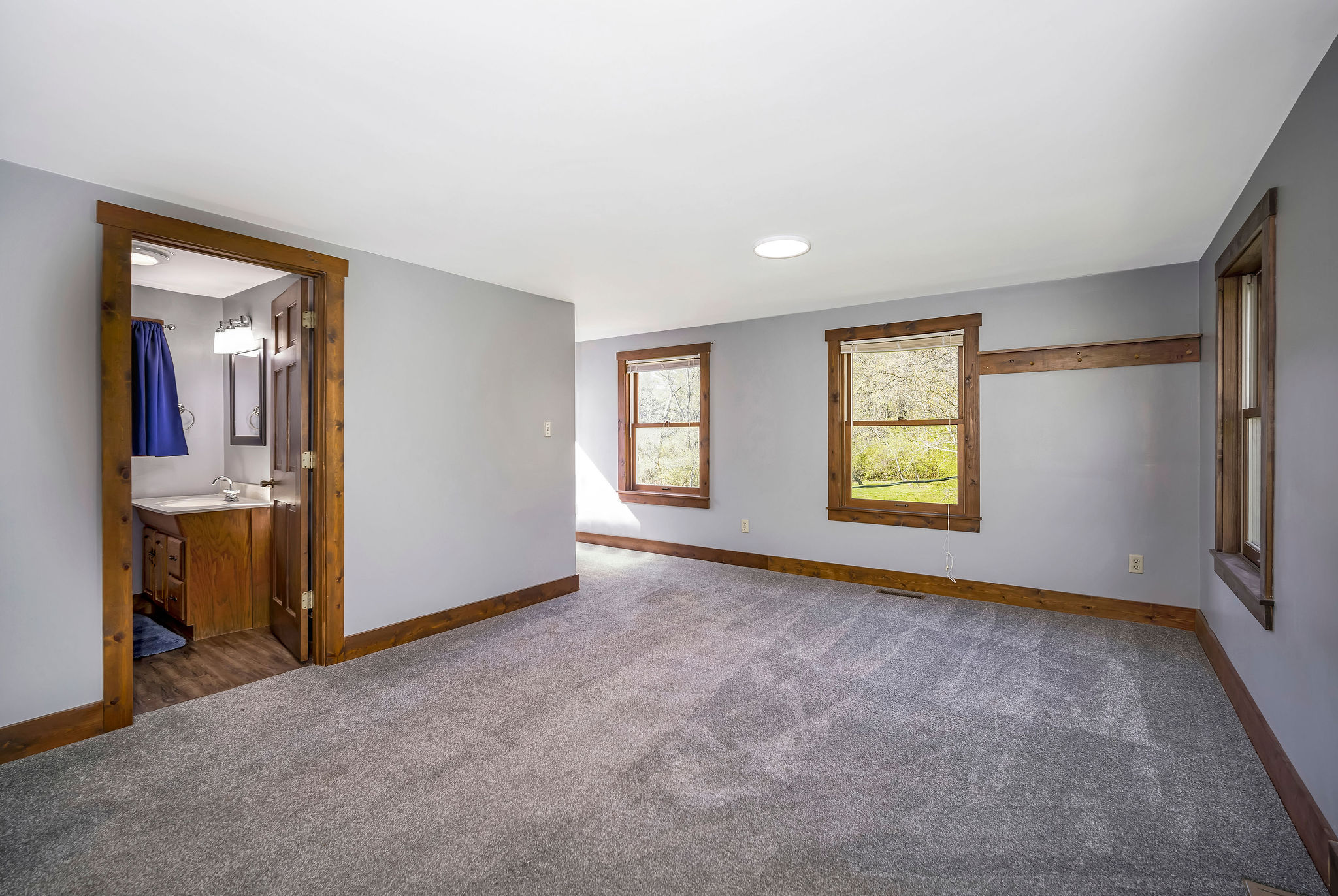 Oxford, Ohio, 45056, United States, 5 Bedrooms Bedrooms, ,4 BathroomsBathrooms,Residential,For Sale,1981733