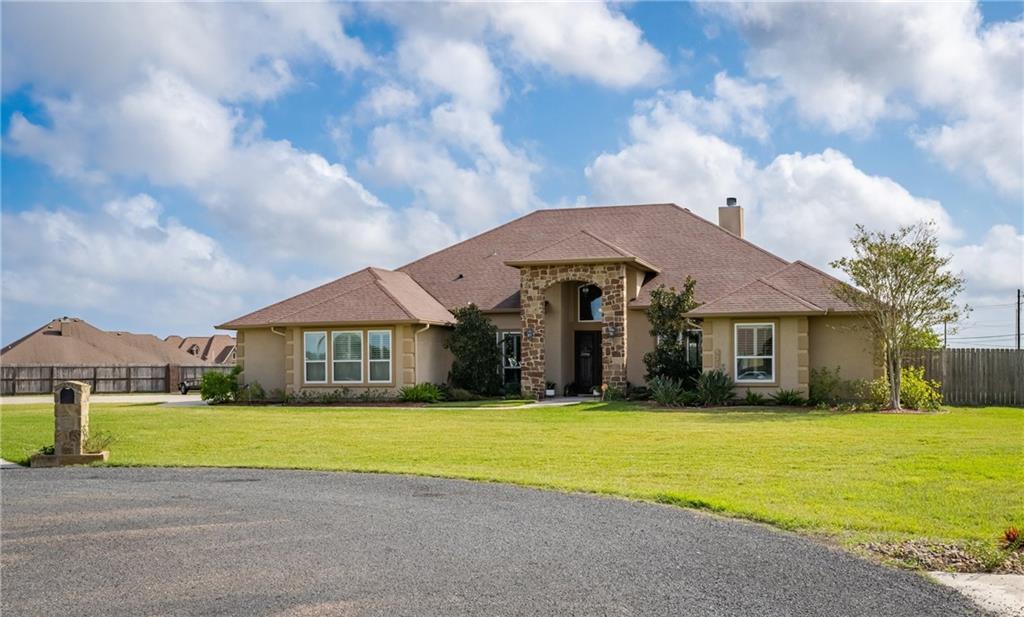 Corpus Christi, Texas, 78413, United States, 4 Bedrooms Bedrooms, ,4 BathroomsBathrooms,Residential,For Sale,1847051