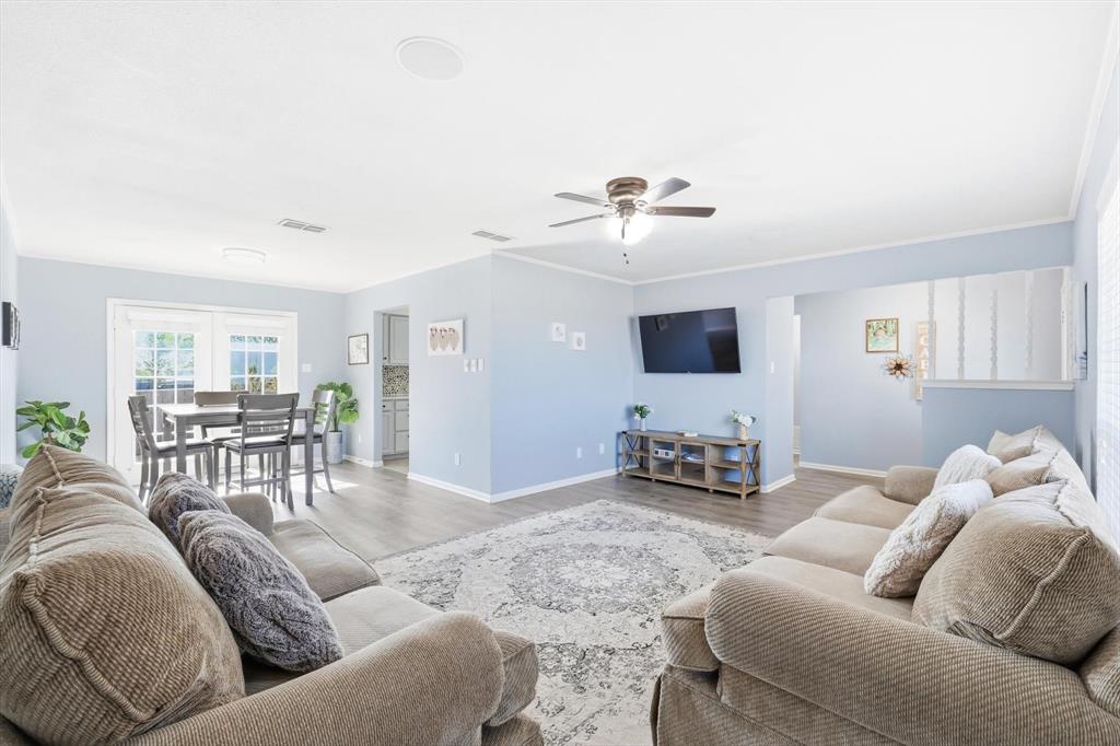 Sanger, Texas, 76266, United States, 3 Bedrooms Bedrooms, ,2 BathroomsBathrooms,Residential,For Sale,1995373