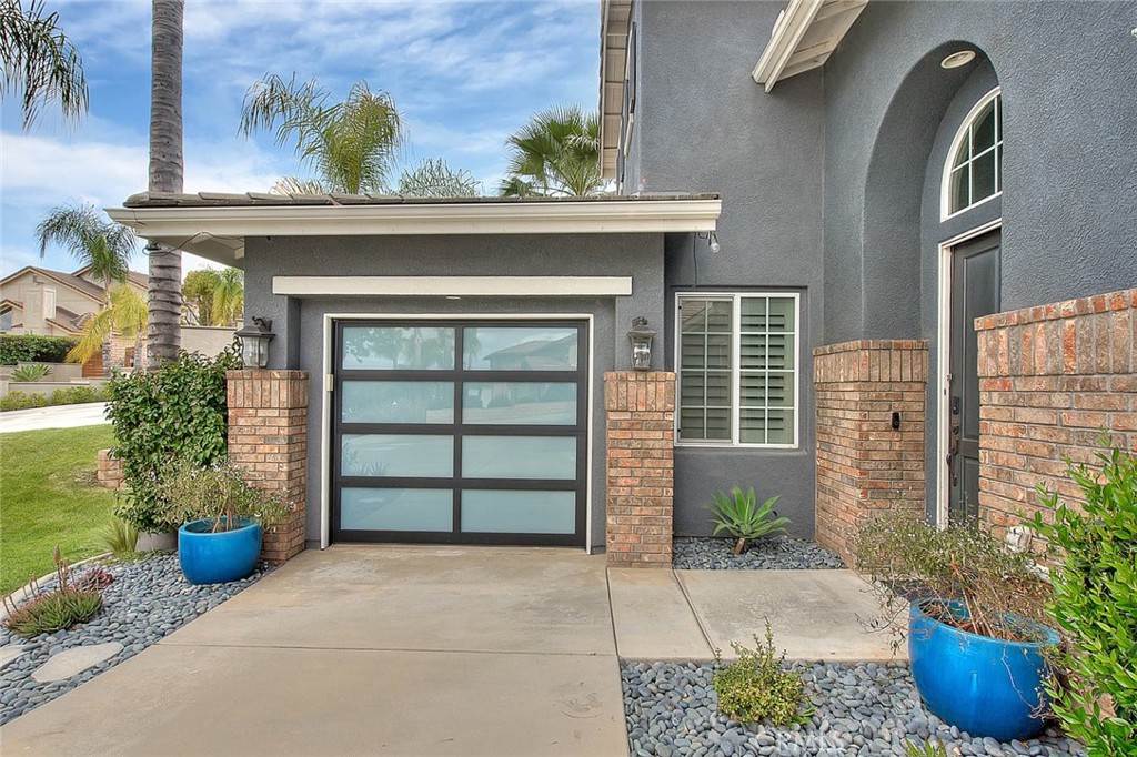 Corona, California, 92881, United States, 6 Bedrooms Bedrooms, ,6 BathroomsBathrooms,Residential,For Sale,1810577
