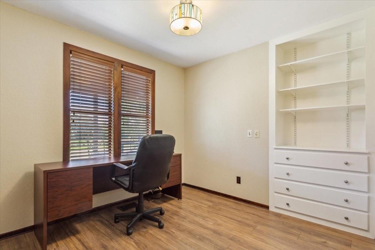 Burnet, Texas, 78611, United States, 4 Bedrooms Bedrooms, ,3 BathroomsBathrooms,Residential,For Sale,1869467