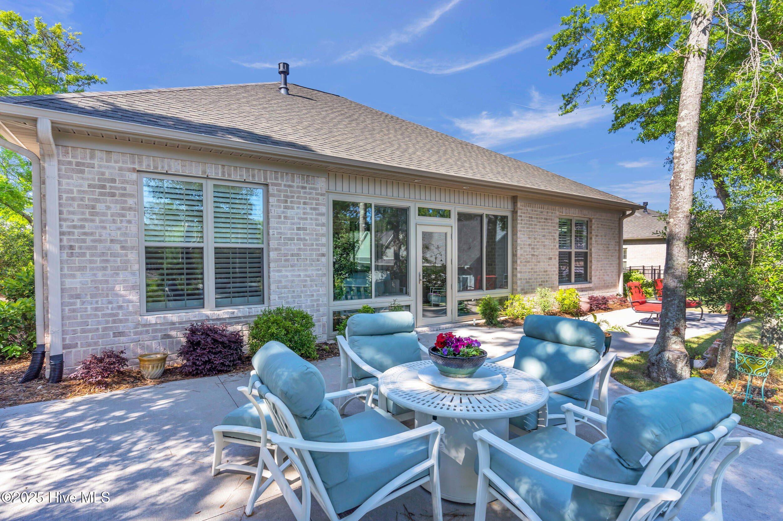 Southport, North Carolina, 28461, United States, 3 Bedrooms Bedrooms, ,3 BathroomsBathrooms,Residential,For Sale,1792788