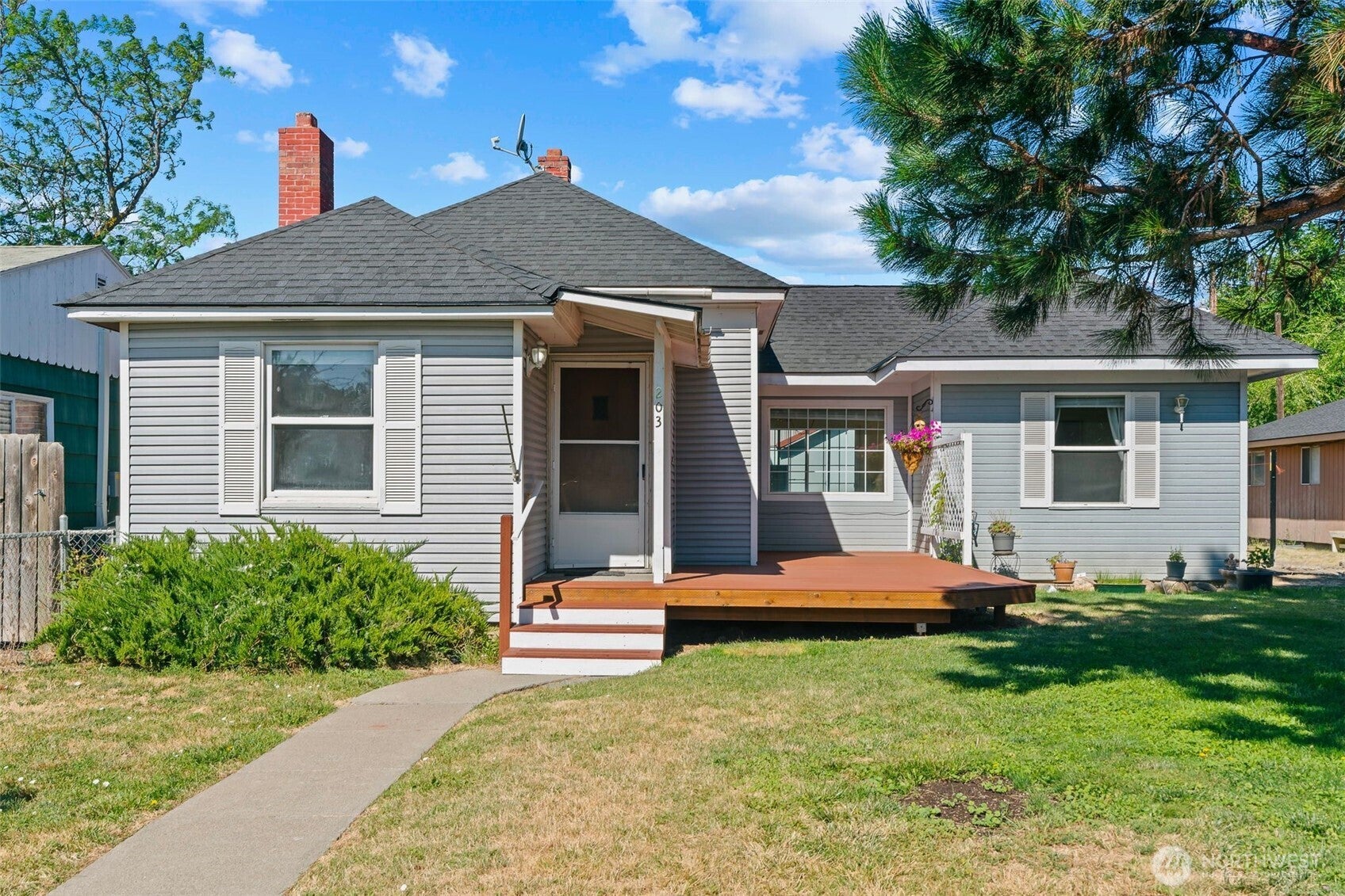 Sprague St, Ellensburg, WA 98926 #1