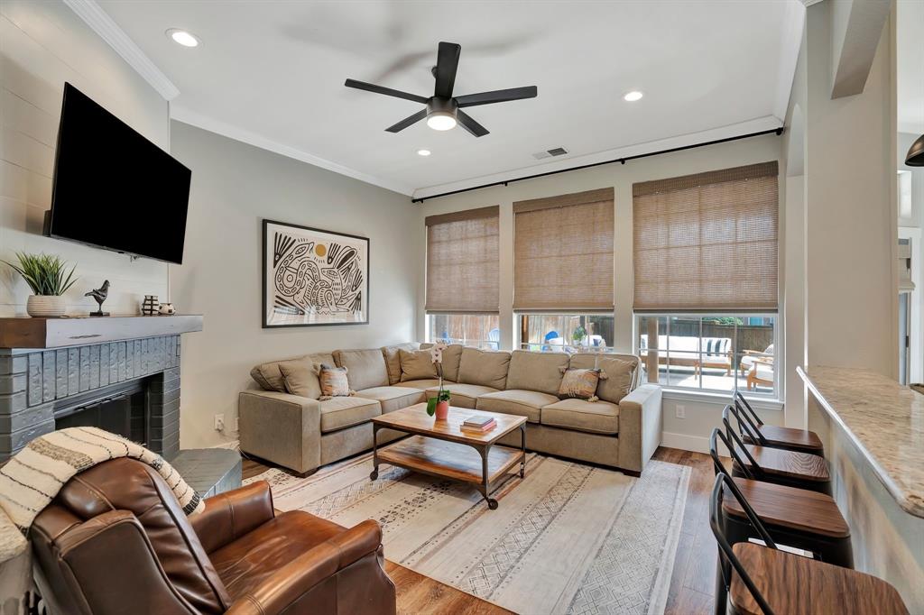 Highland Village, Texas, 75077, United States, 4 Bedrooms Bedrooms, ,3 BathroomsBathrooms,Residential,For Sale,1828094