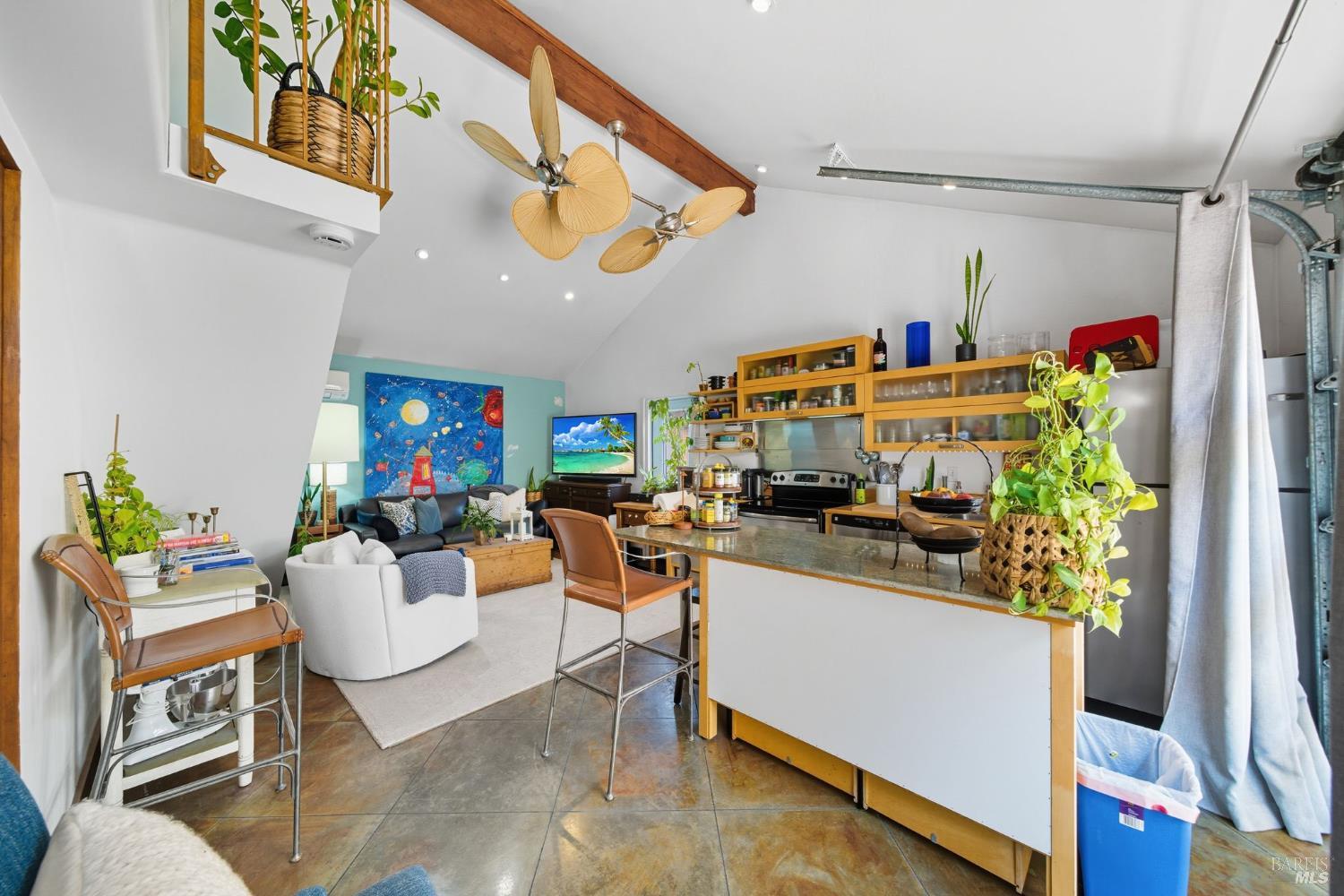 Napa, California, 94559, United States, 3 Bedrooms Bedrooms, ,4 BathroomsBathrooms,Residential,For Sale,1947043