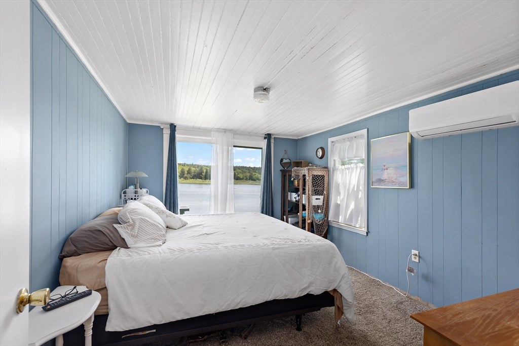Marion, Massachusetts, 02738, United States, 4 Bedrooms Bedrooms, ,2 BathroomsBathrooms,Residential,For Sale,1851346