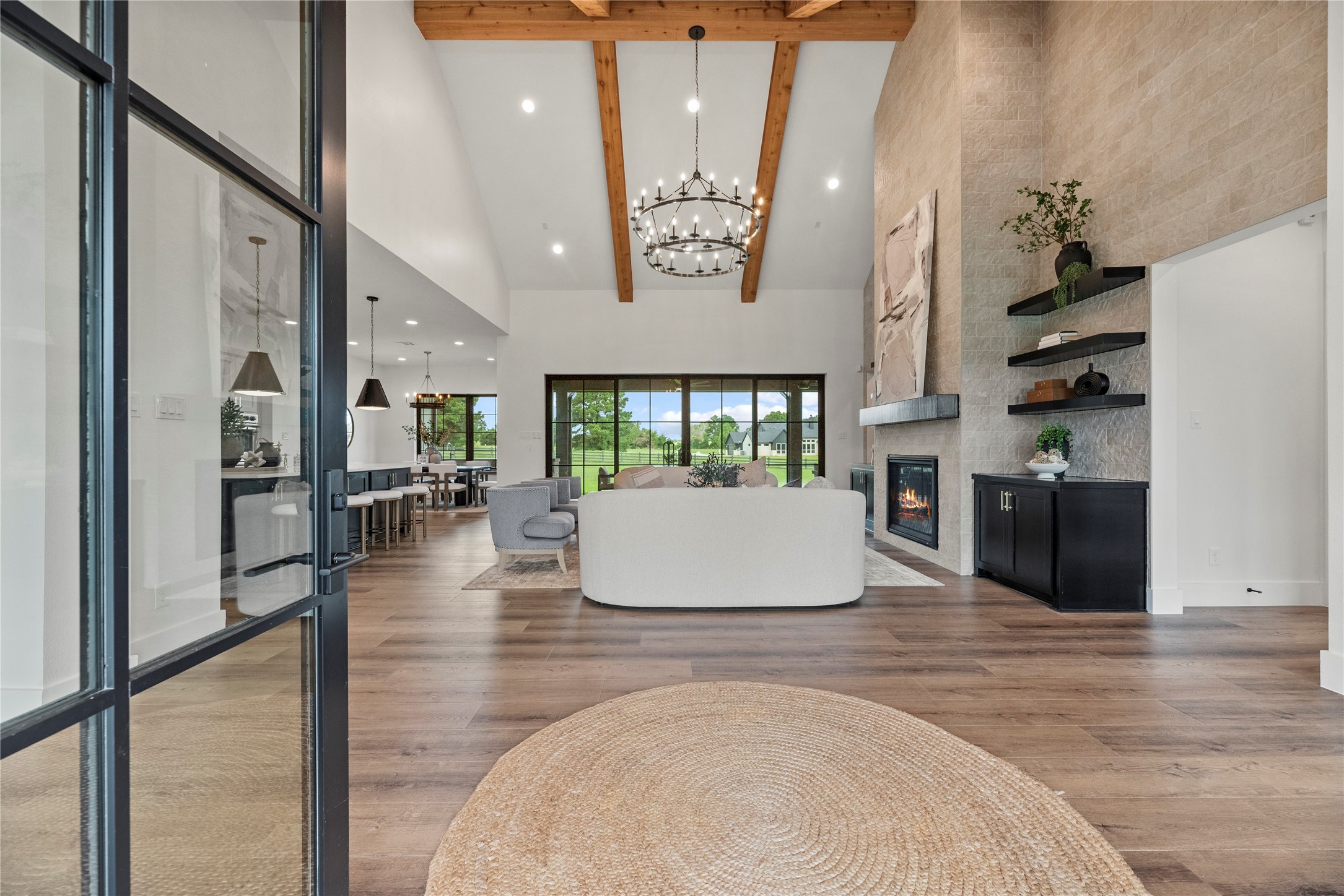 Montgomery, Texas, 77356, United States, 4 Bedrooms Bedrooms, ,5 BathroomsBathrooms,Residential,For Sale,1987481