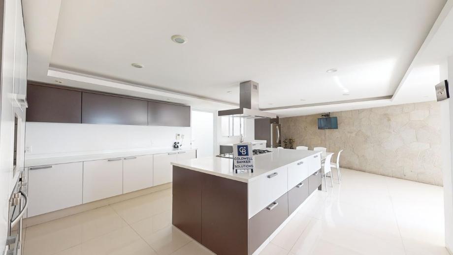 Naucalpan de Juárez, Estado de méxico, 53283, Mexico, 4 Bedrooms Bedrooms, ,4 BathroomsBathrooms,Residential,For Sale,1694568