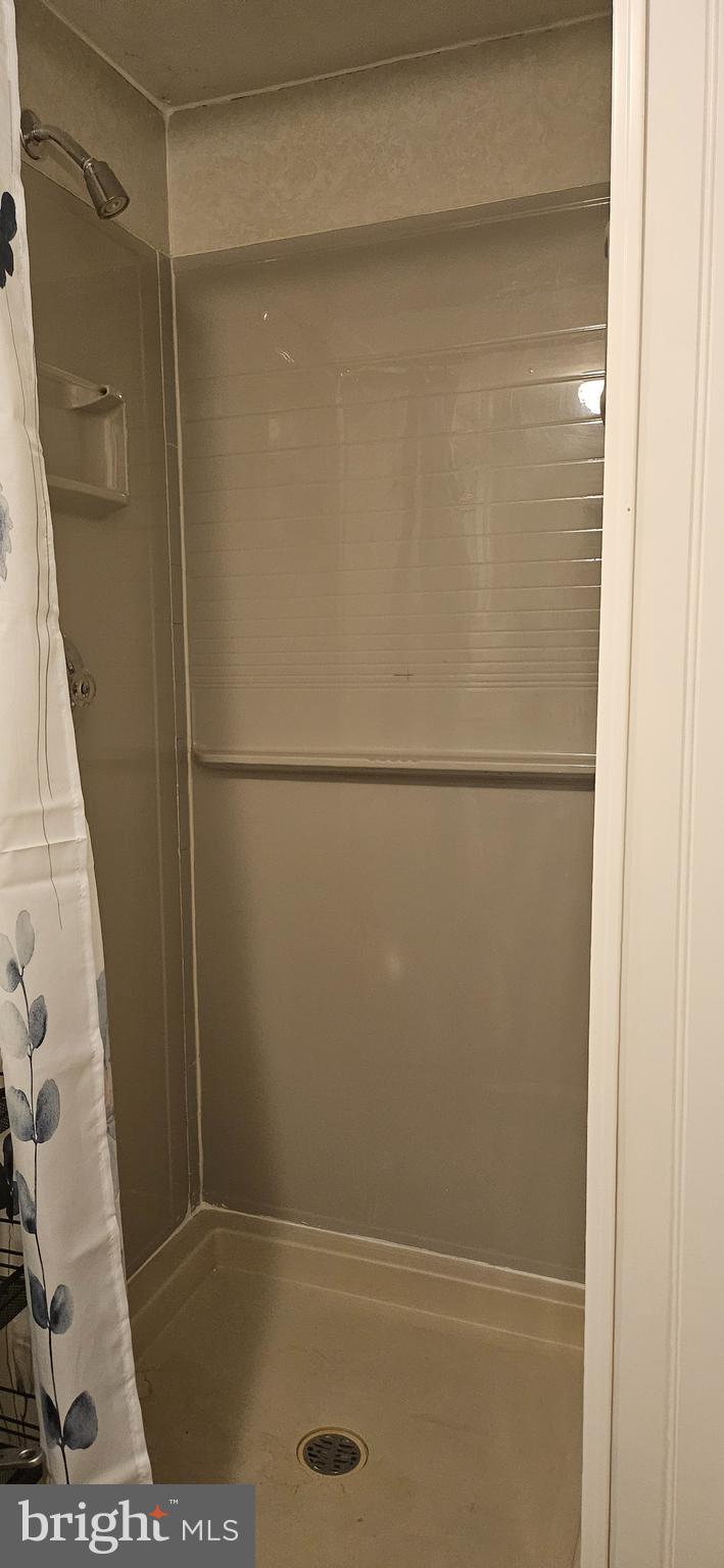 FAIRLESS HILLS, Pennsylvania, 19030, United States, 5 Bedrooms Bedrooms, ,3 BathroomsBathrooms,Residential,For Sale,1981454