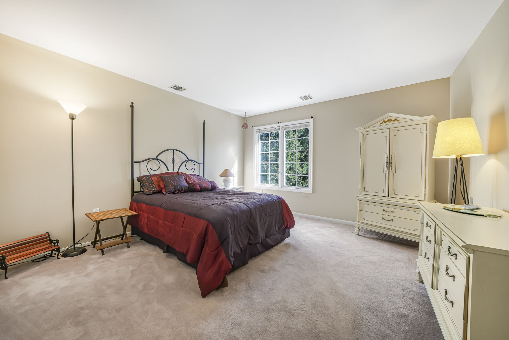 Towaco, New Jersey, 07045, United States, 4 Bedrooms Bedrooms, ,3 BathroomsBathrooms,Residential,For Sale,1980652