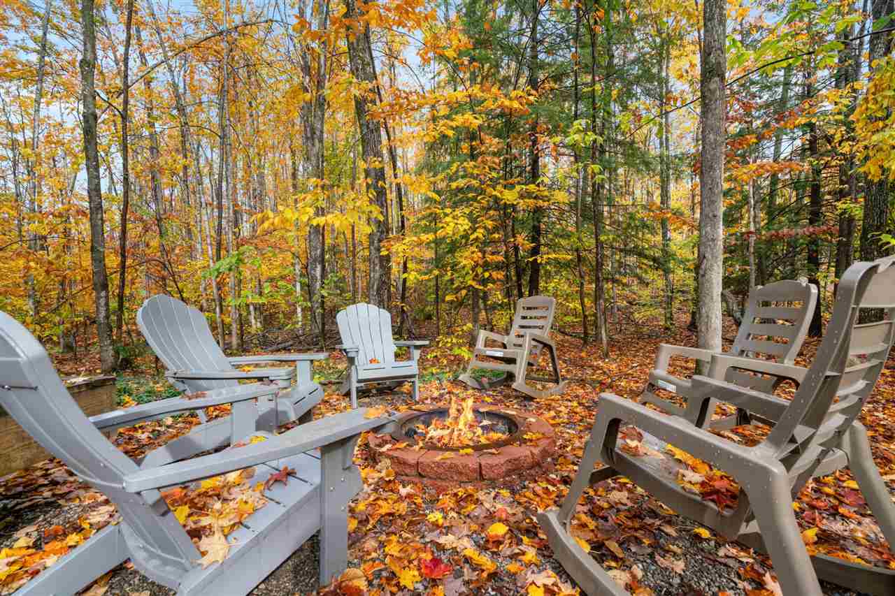 Harbor Springs, Michigan, 49740, United States, 3 Bedrooms Bedrooms, ,2 BathroomsBathrooms,Residential,For Sale,1989648