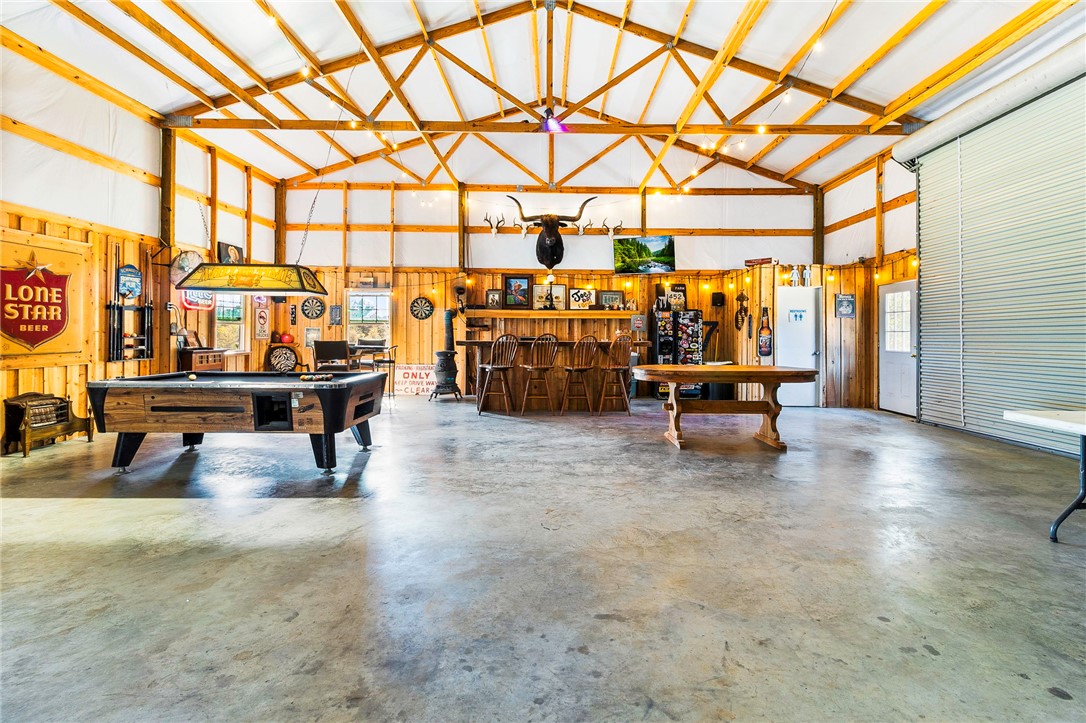 Normangee, Texas, 77871, United States, 3 Bedrooms Bedrooms, ,3 BathroomsBathrooms,Residential,For Sale,1981852